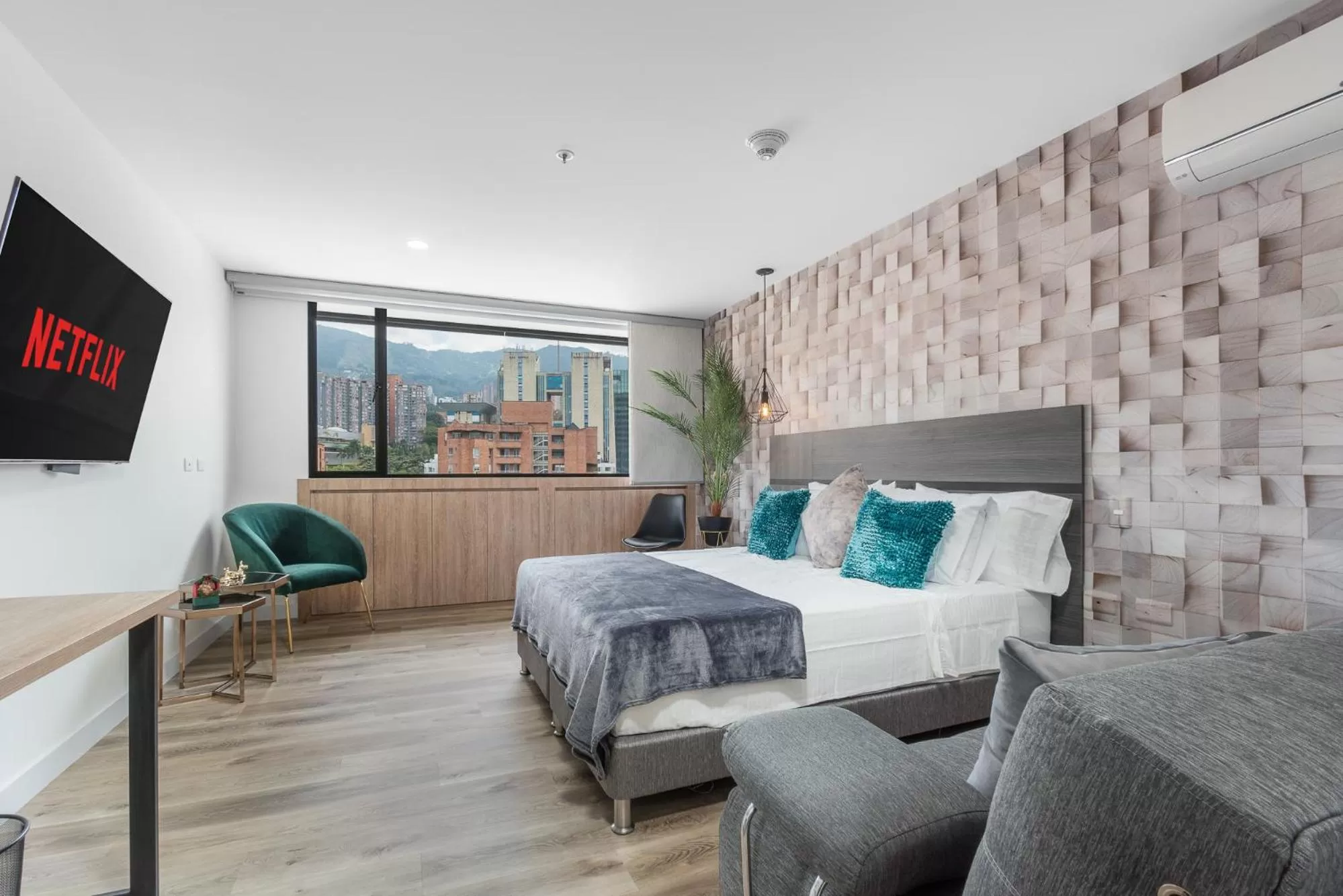 Bed in Apartamentos Go Living & Suites by HOUSY HOST