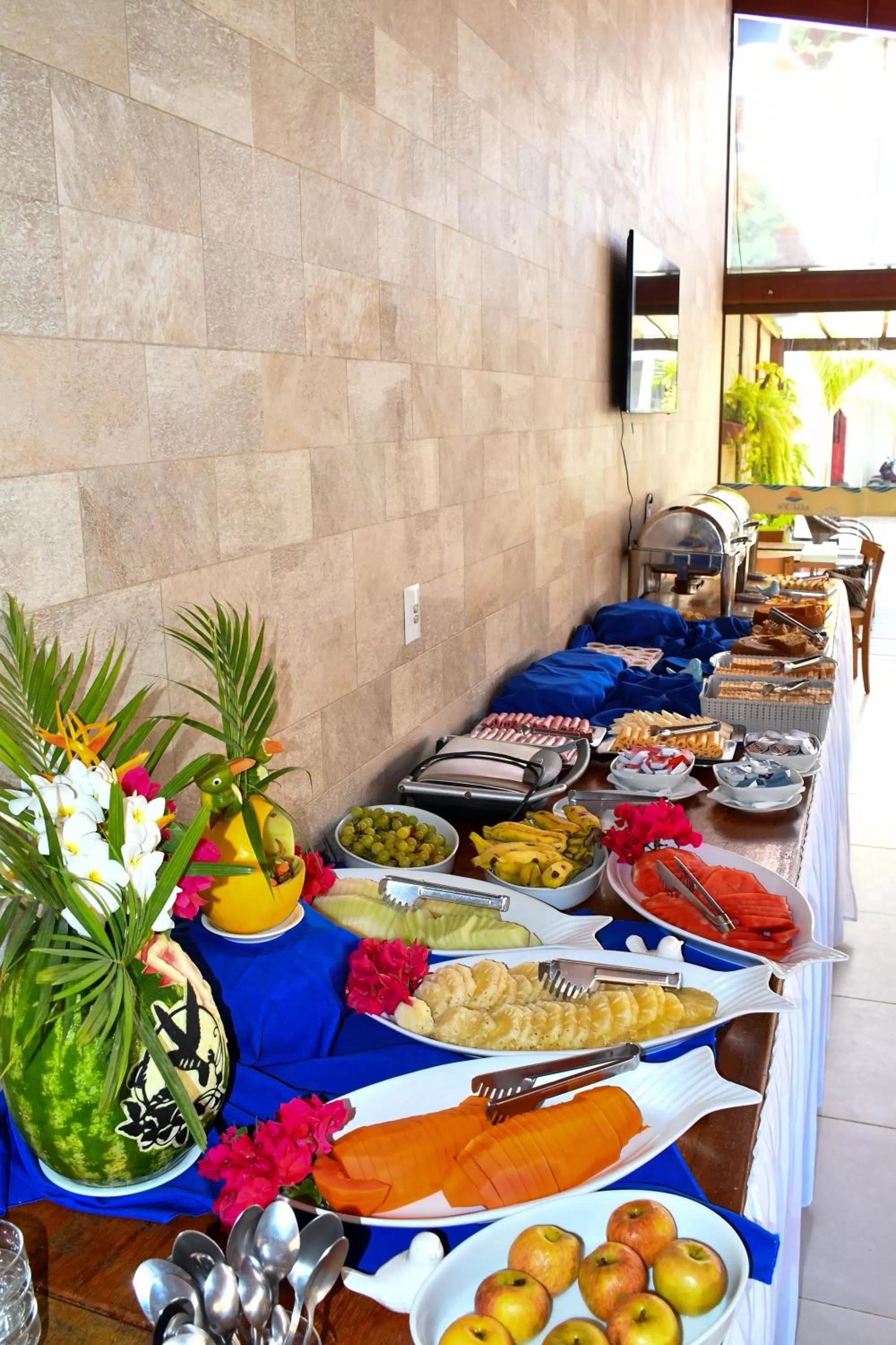 Buffet breakfast in Pousada Sol e Mar