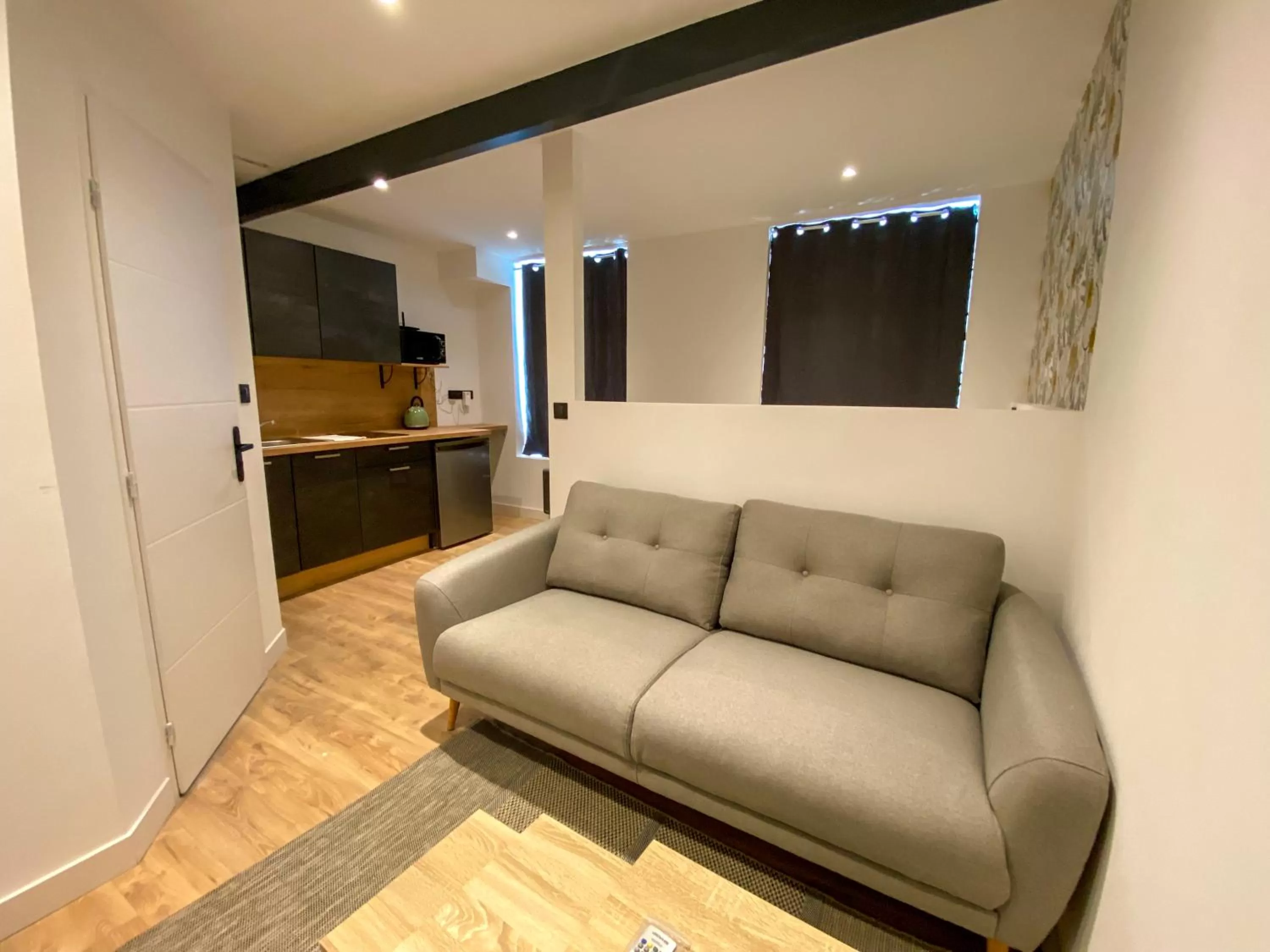 Seating Area in Le Bras d'or Apparts et Spa