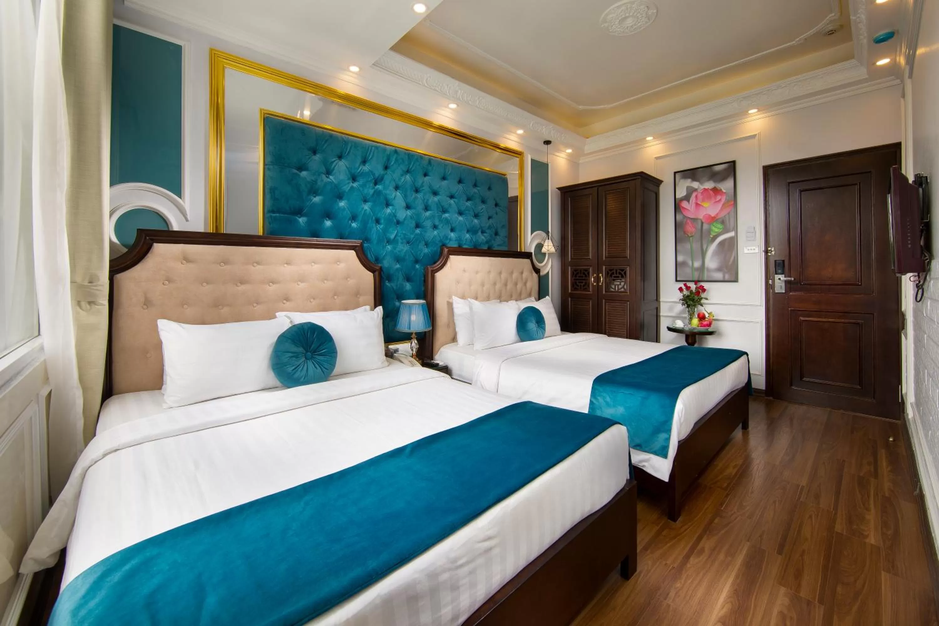 Bedroom, Bed in Hanoi Royal Palace Hotel 2