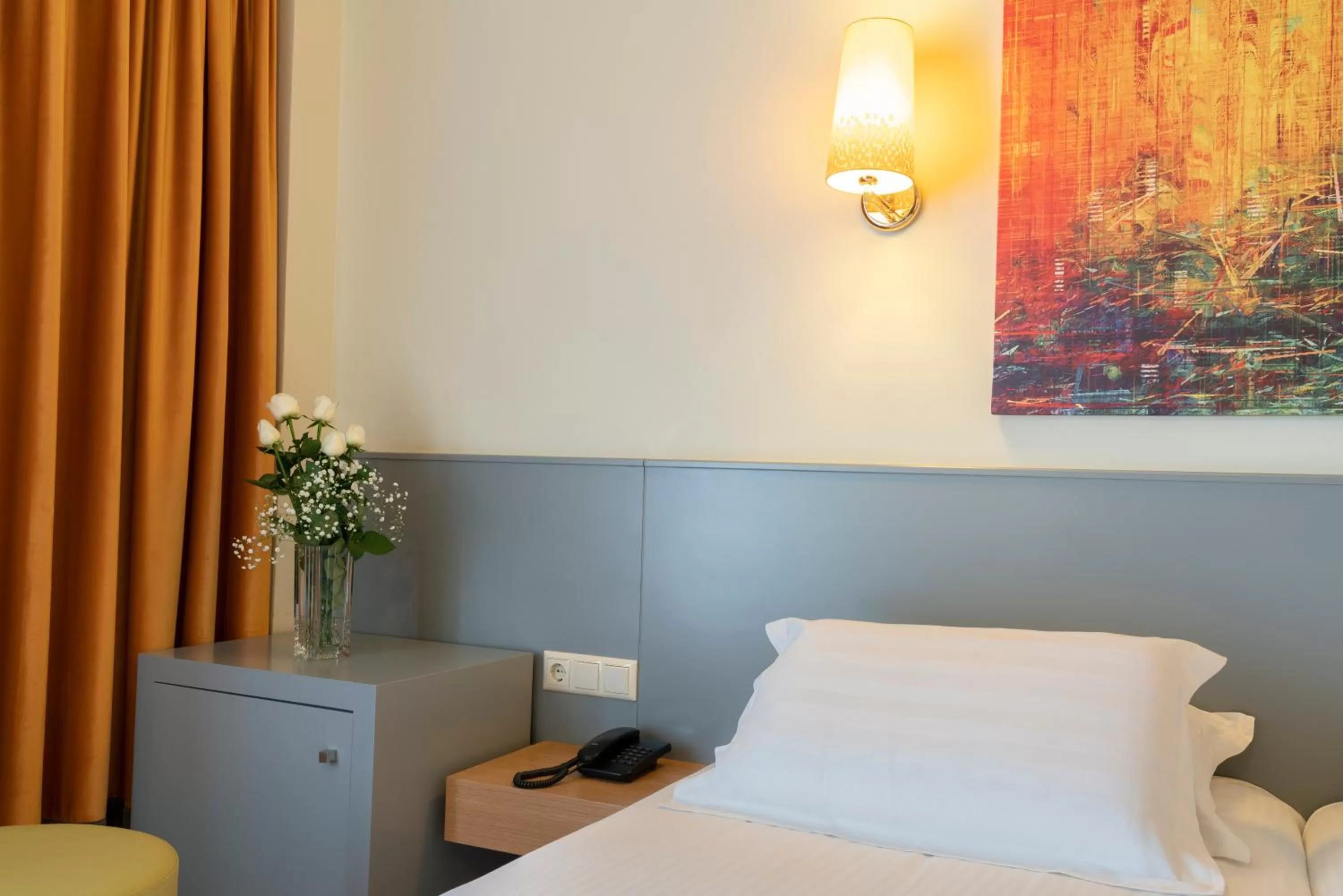 Bedroom, Bed in Esperia Hotel