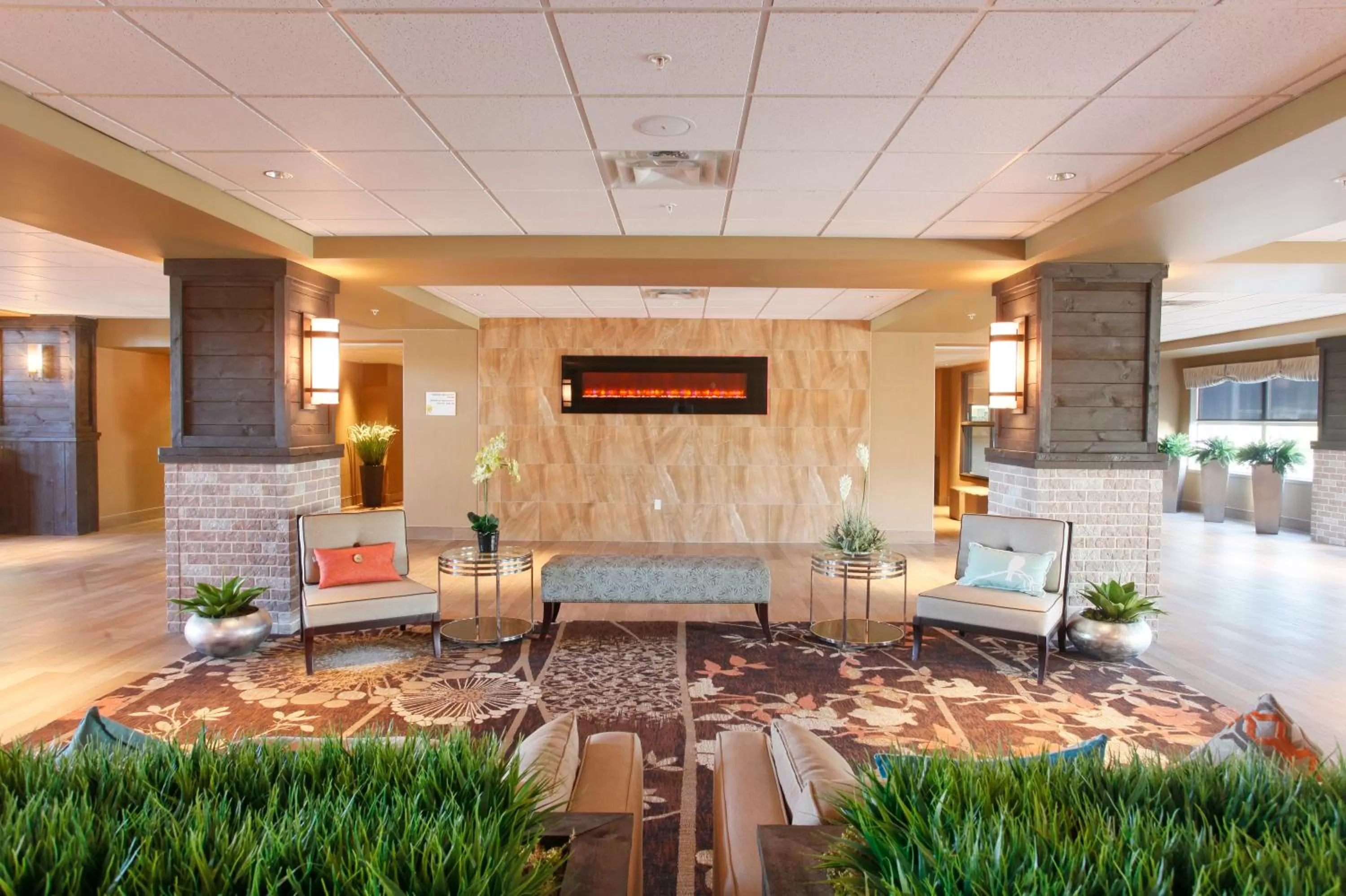 Lobby or reception in Pomeroy Inn & Suites at Olds College
