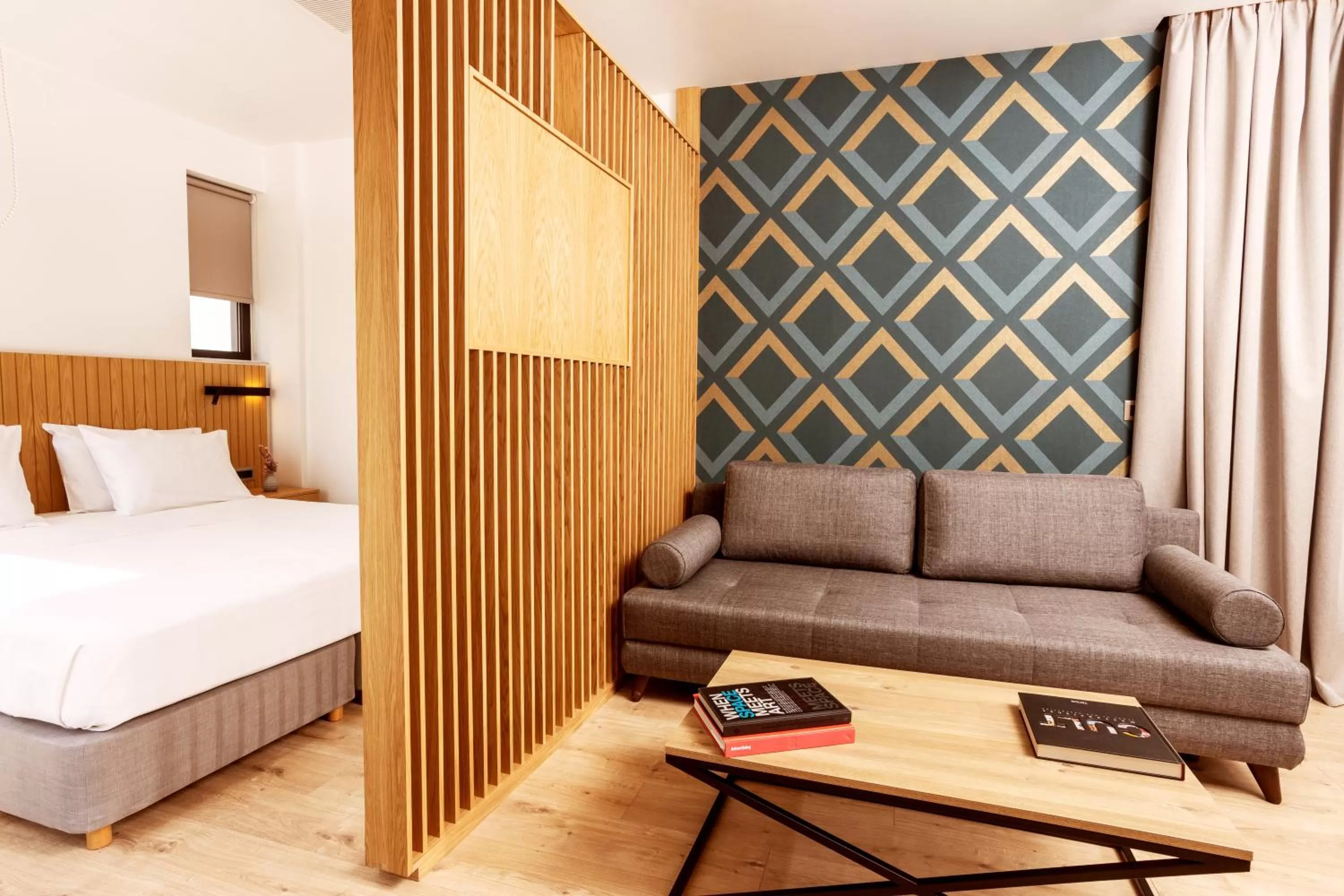 Bed in DAYS City Suites Athens