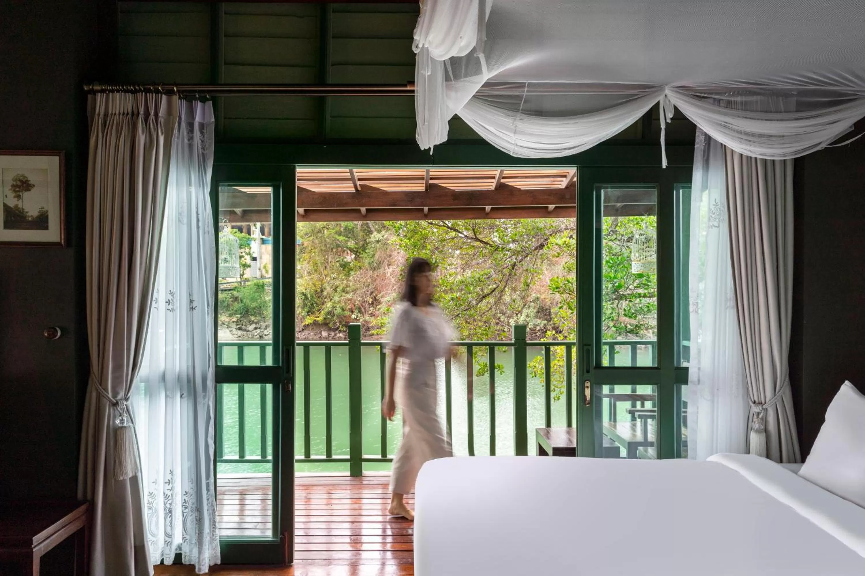 Bedroom, Bed in AANA Resort & Villas Koh Chang