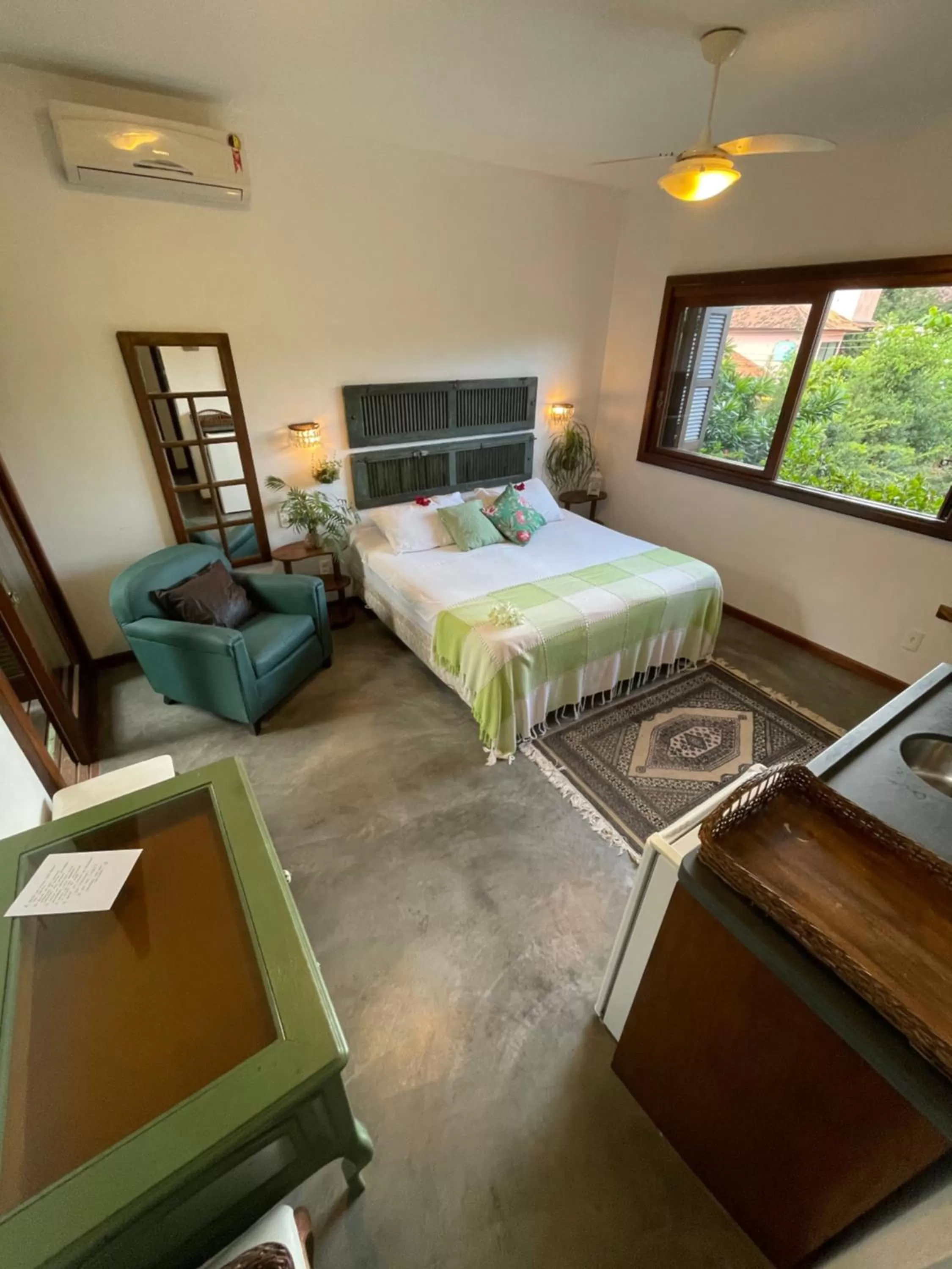 Photo of the whole room in Pousada Santarina