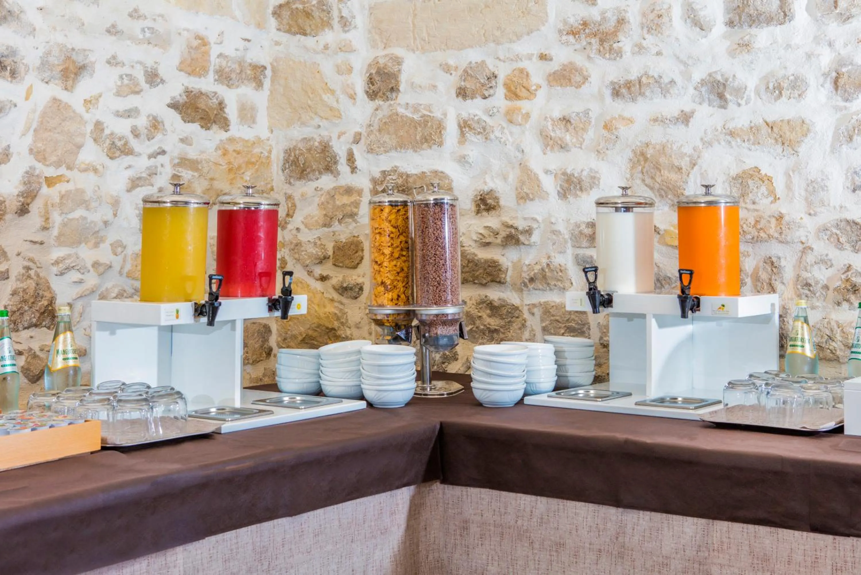 Buffet breakfast in San Giorgio Palace Hotel Ragusa Ibla