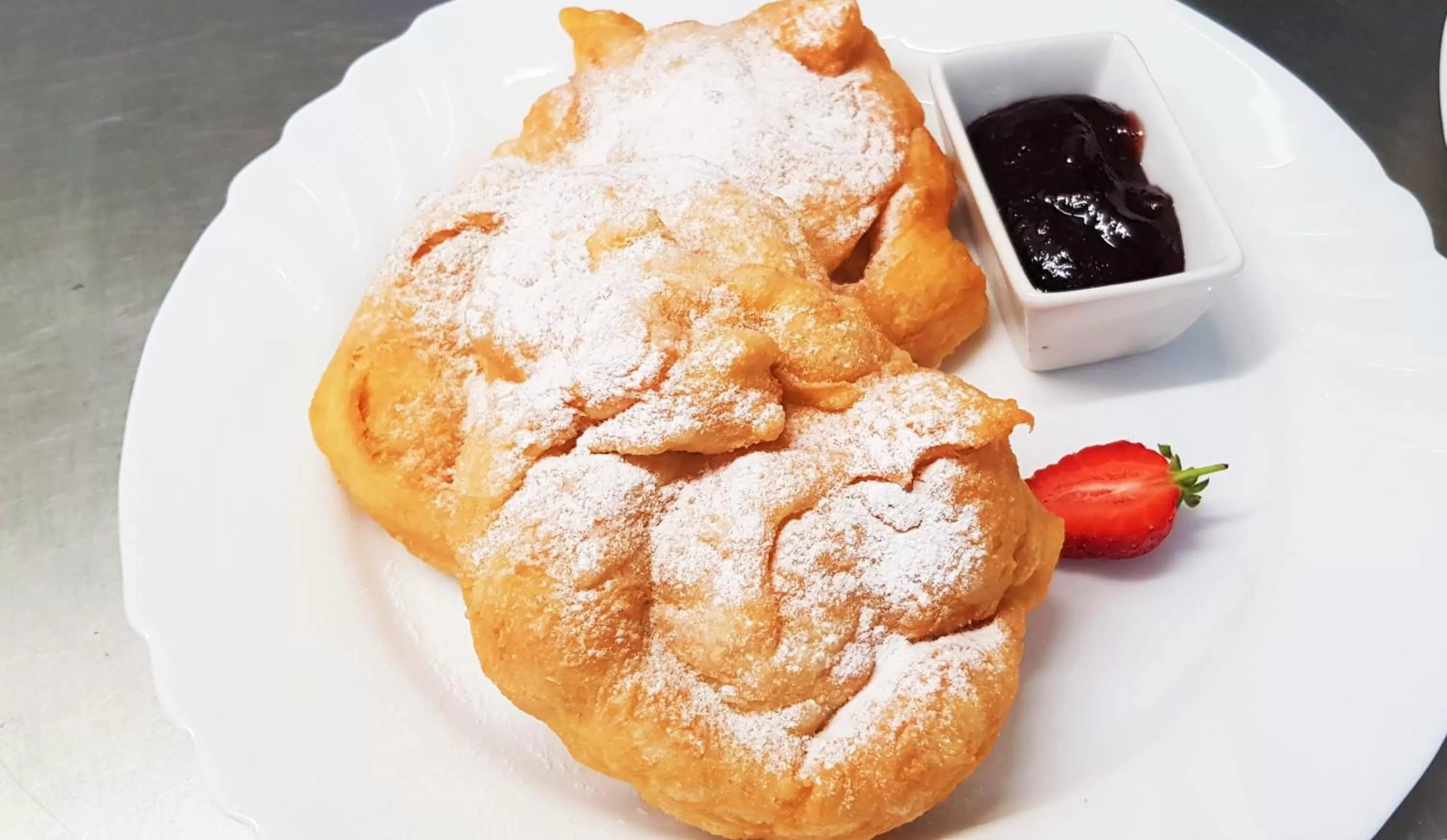 Breakfast, Food in The Old House Family Hotel