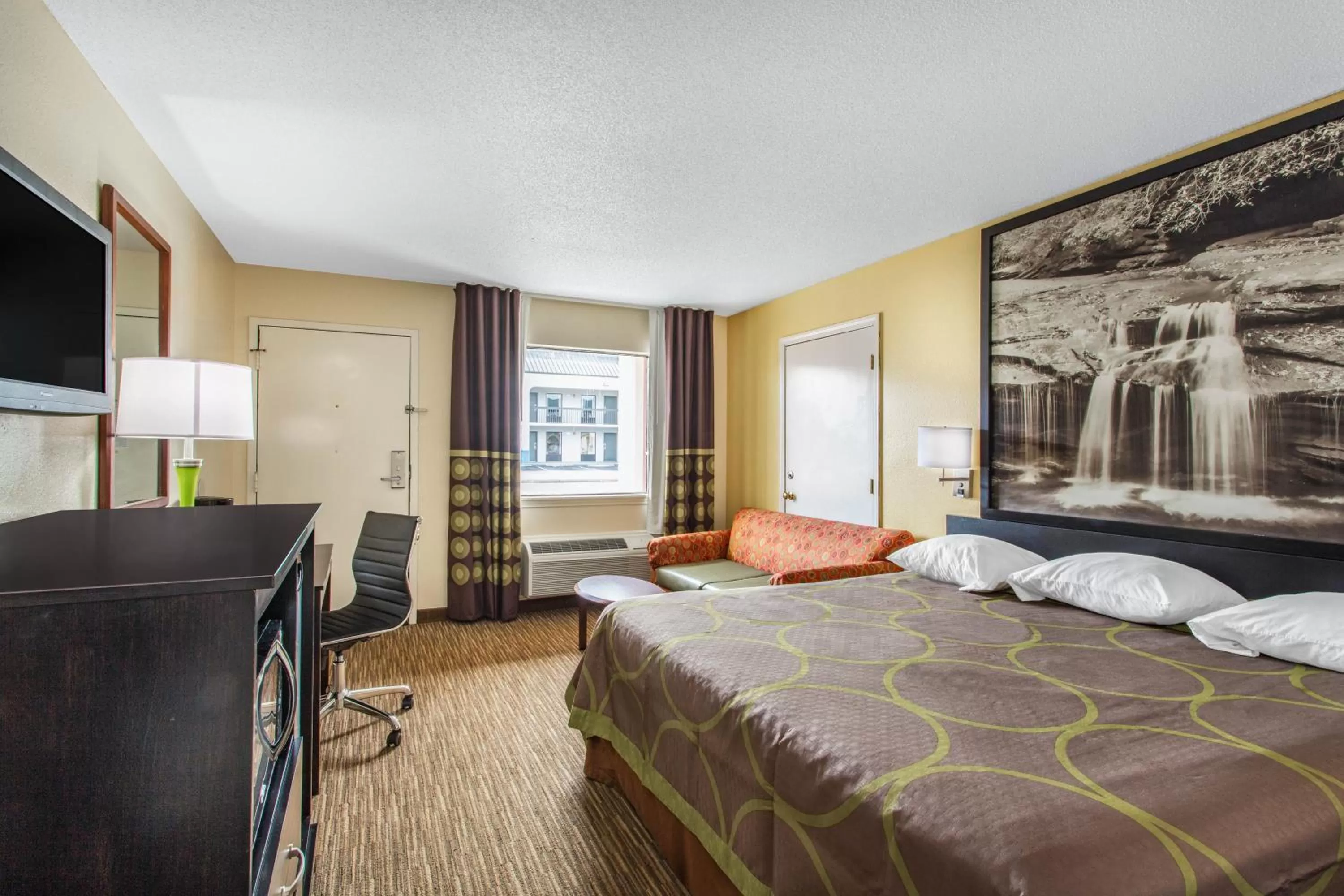 Bed in Super 8 by Wyndham Florence