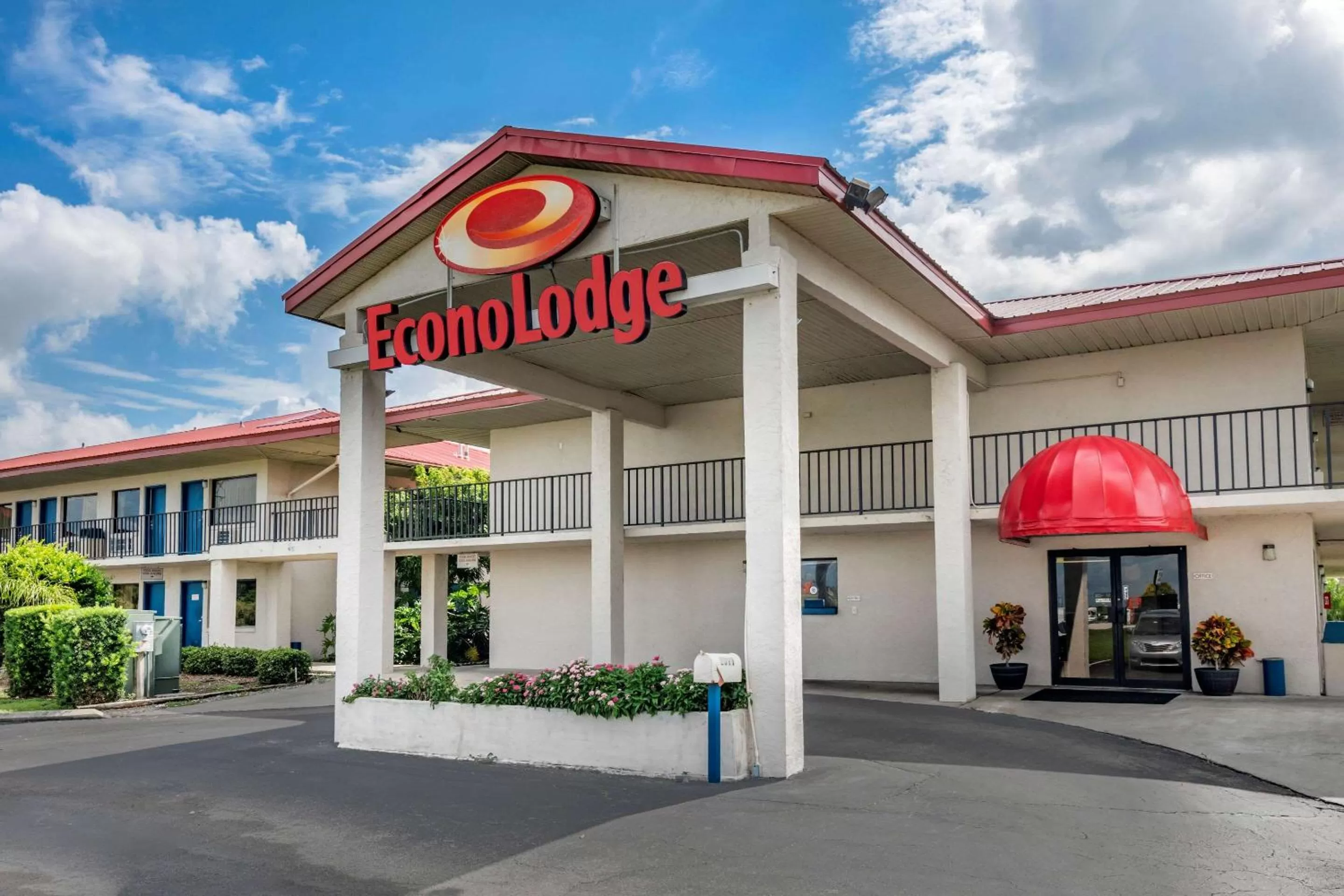 Property building in Econo Lodge Sebring