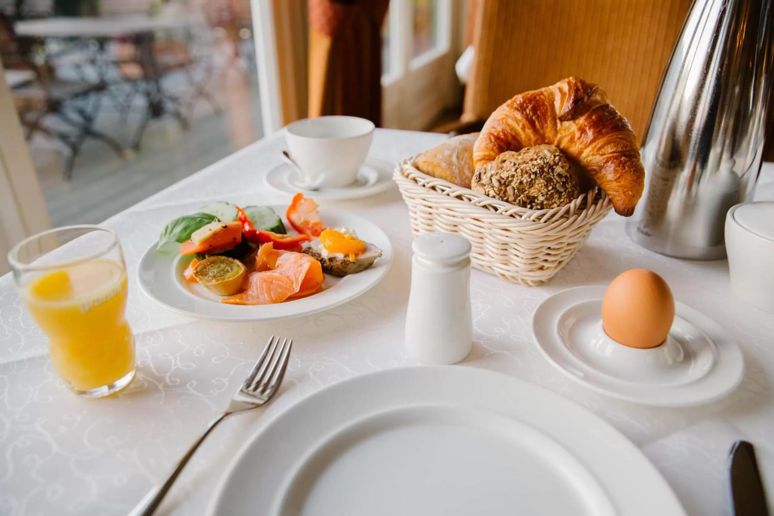 Food and drinks in REGIOHOTEL Berghotel Ilsenburg - #Panoramablick #Wellness #Wallbox #GroßesAbendbuffet