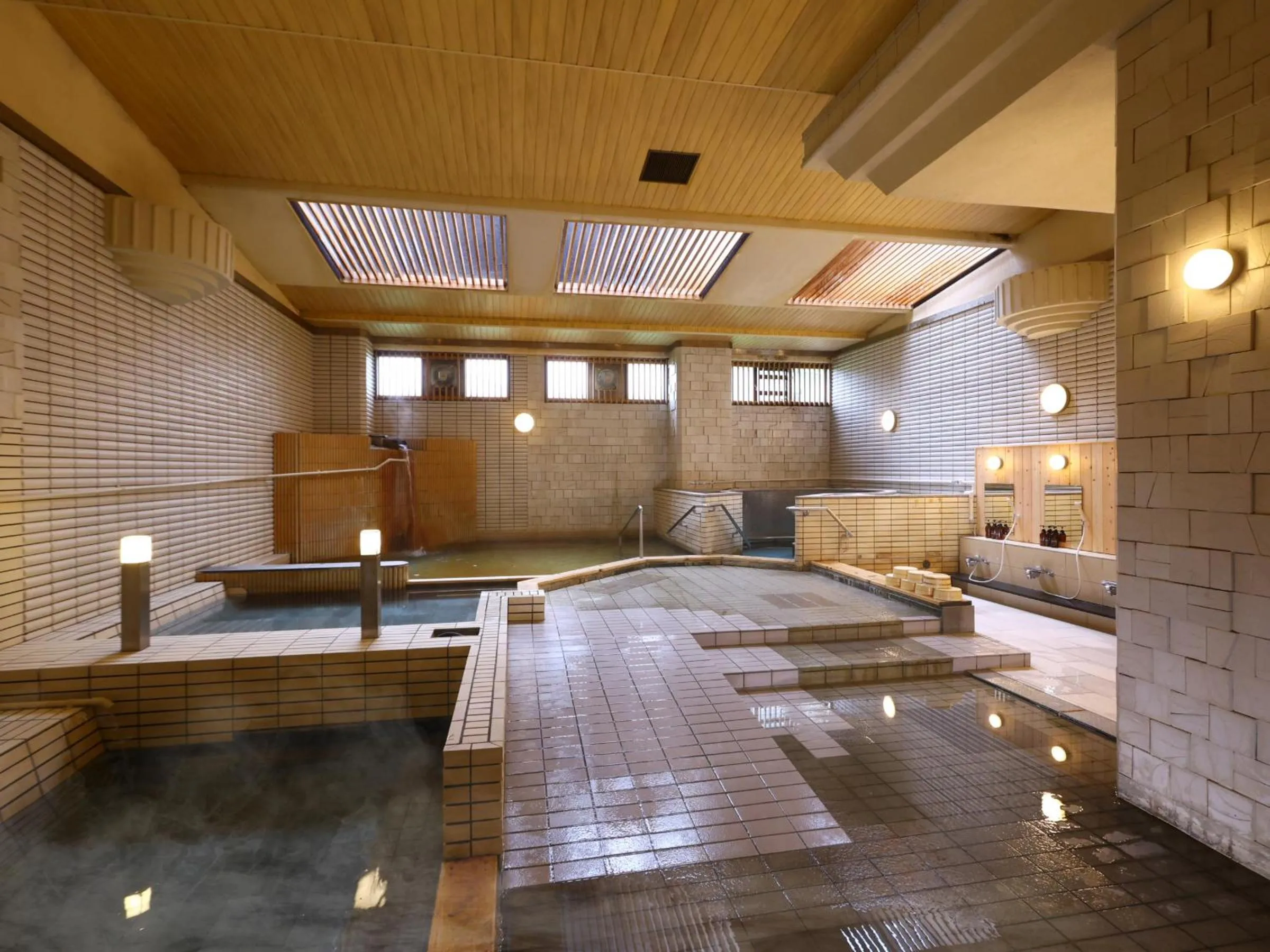 Hot Spring Bath in Hotel Yudanaka
