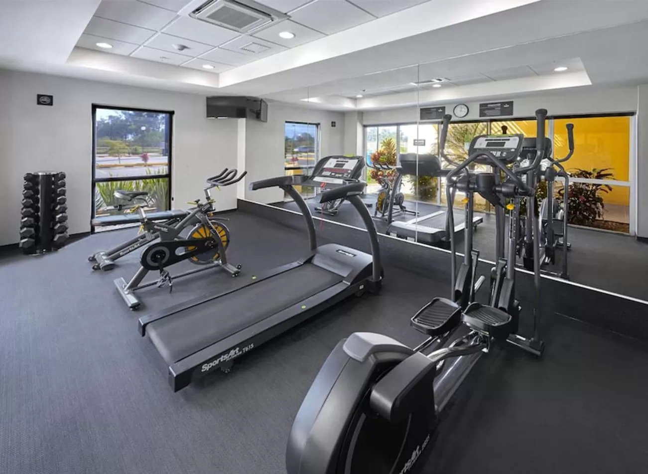 Fitness centre/facilities in Hotel Best Place Express