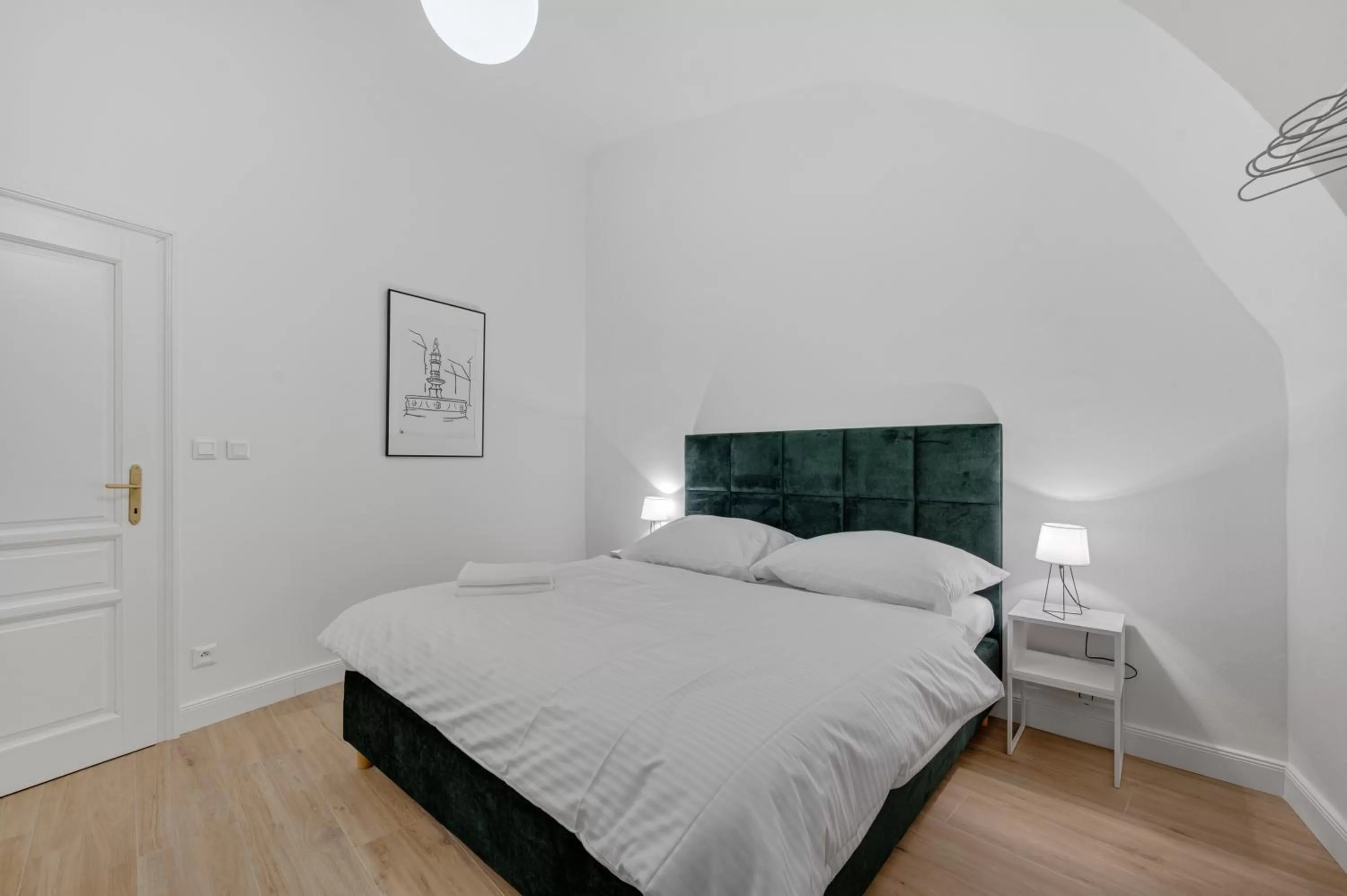 Bed in Palace Apartments