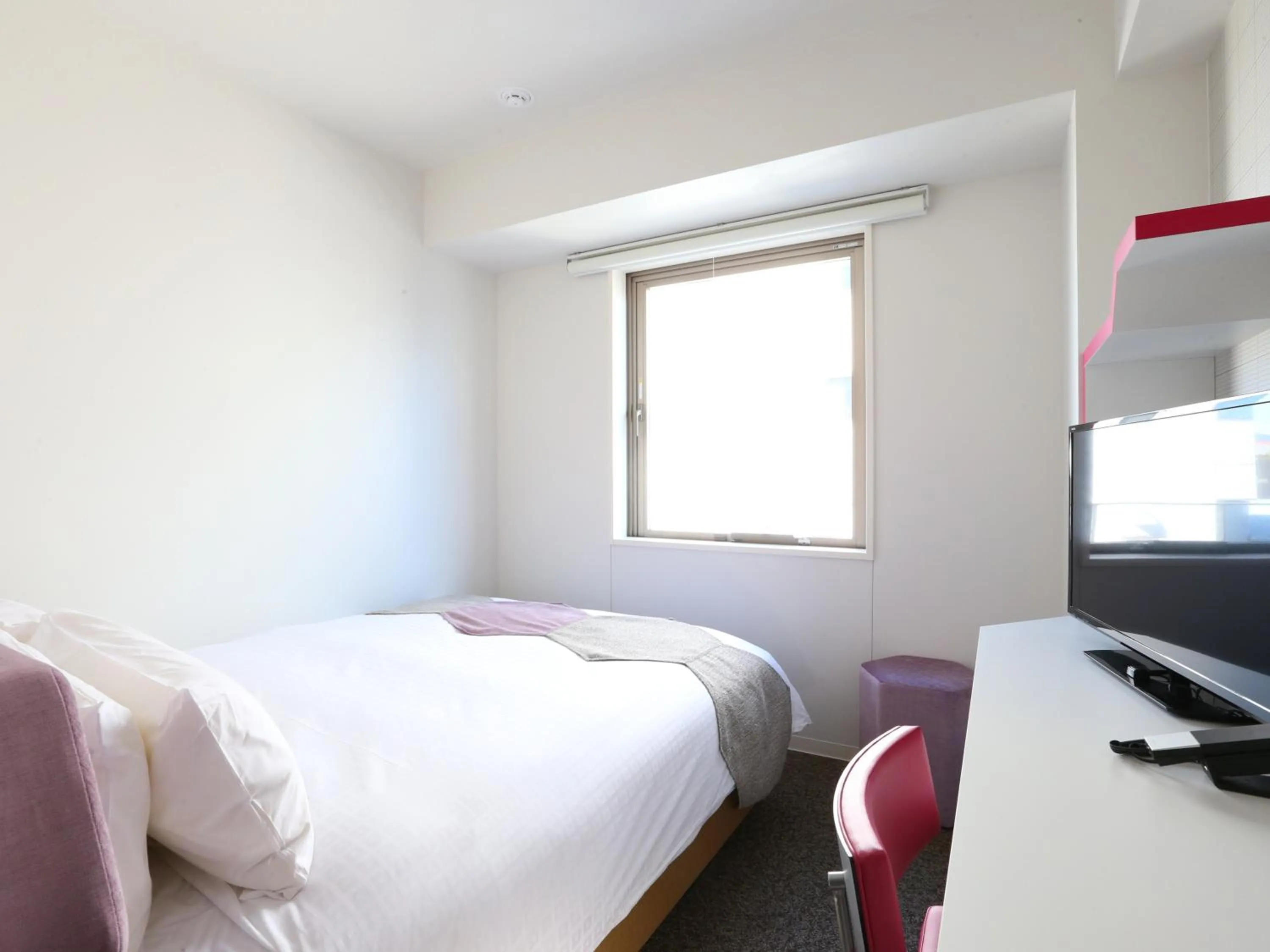 Bed in KOKO HOTEL Higashiosaka - formerly Hotel Wing International Select Higashi Osaka