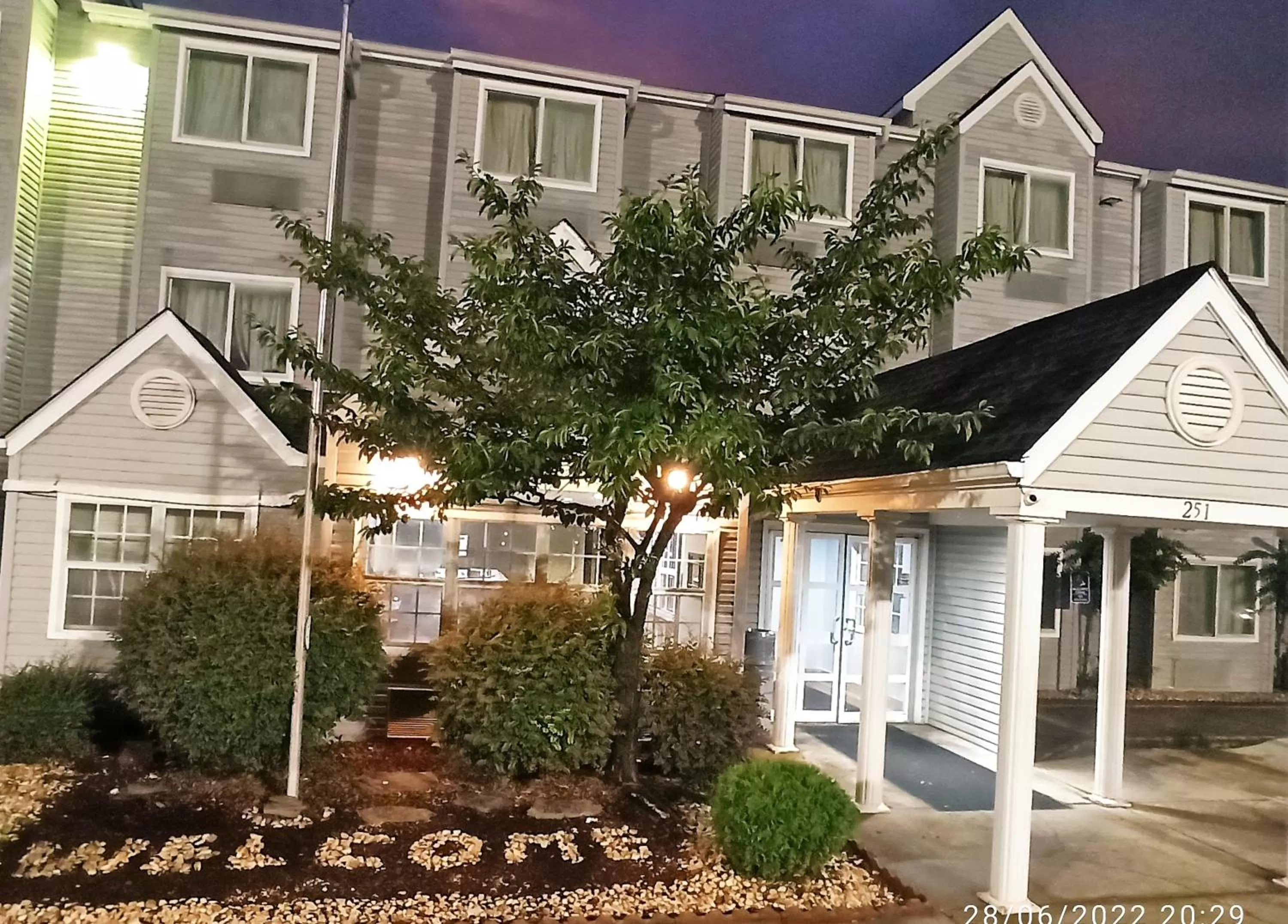 Property building in America's Inn - Birmingham