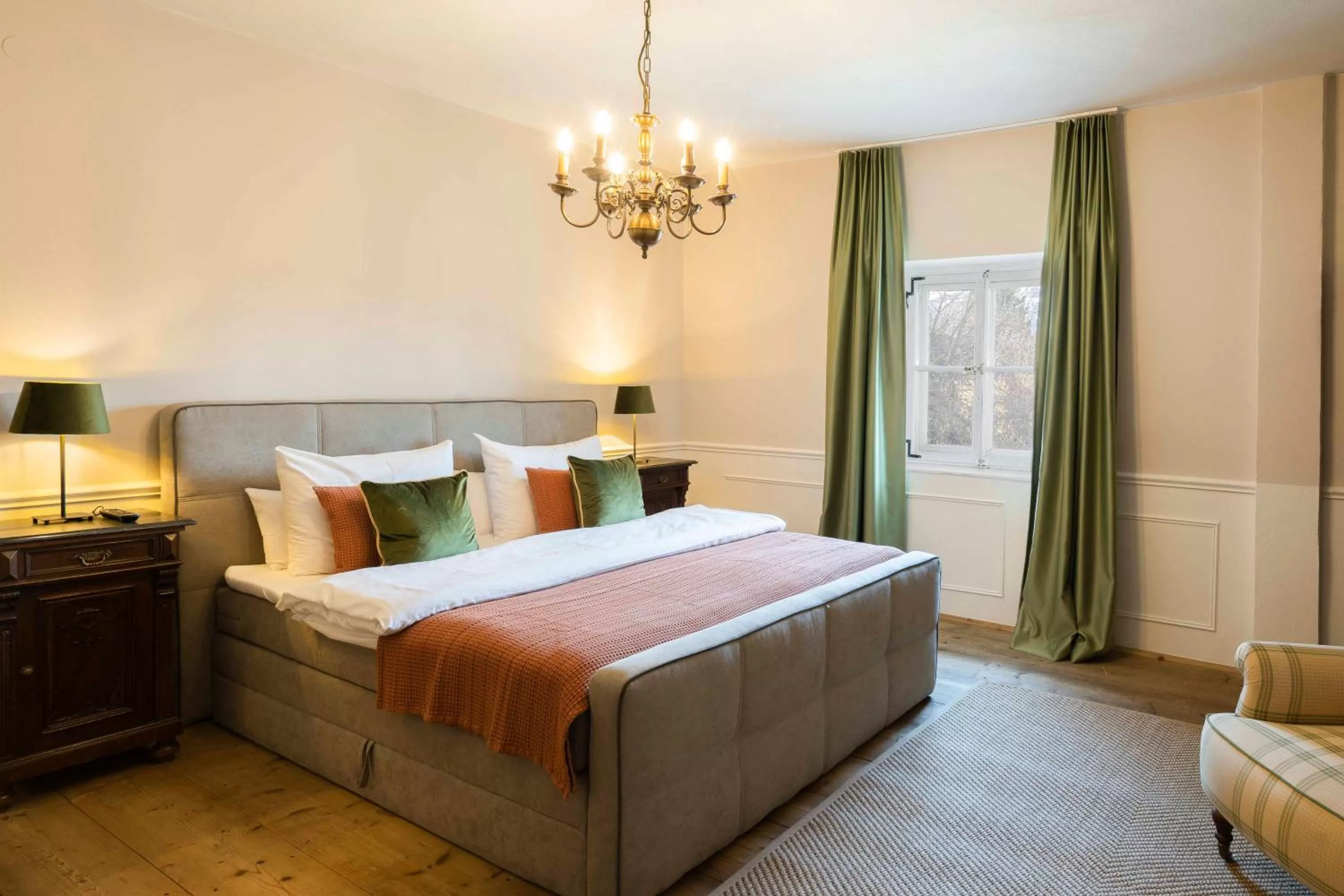 Basic Double Room in Schlosswirt zu Anif - Hotel und Restaurant