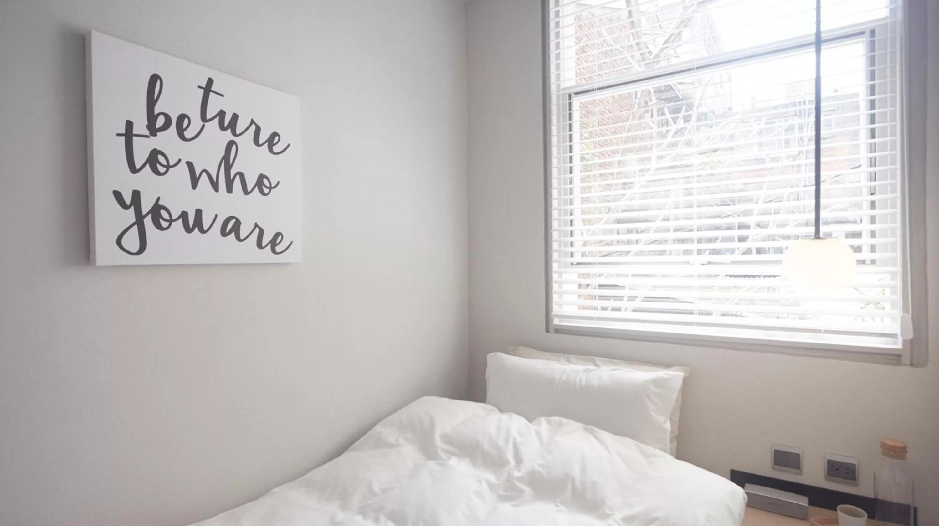 Decorative detail, Bed in The Door Inn