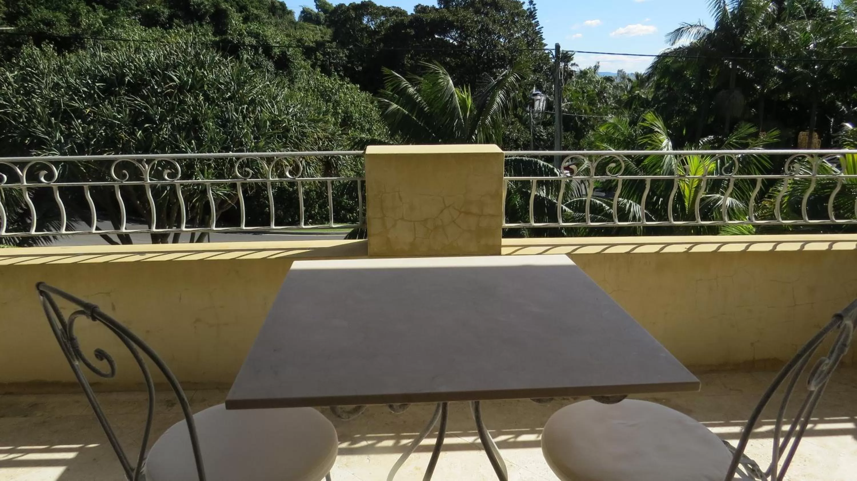 Patio in Victoria's At Wategos