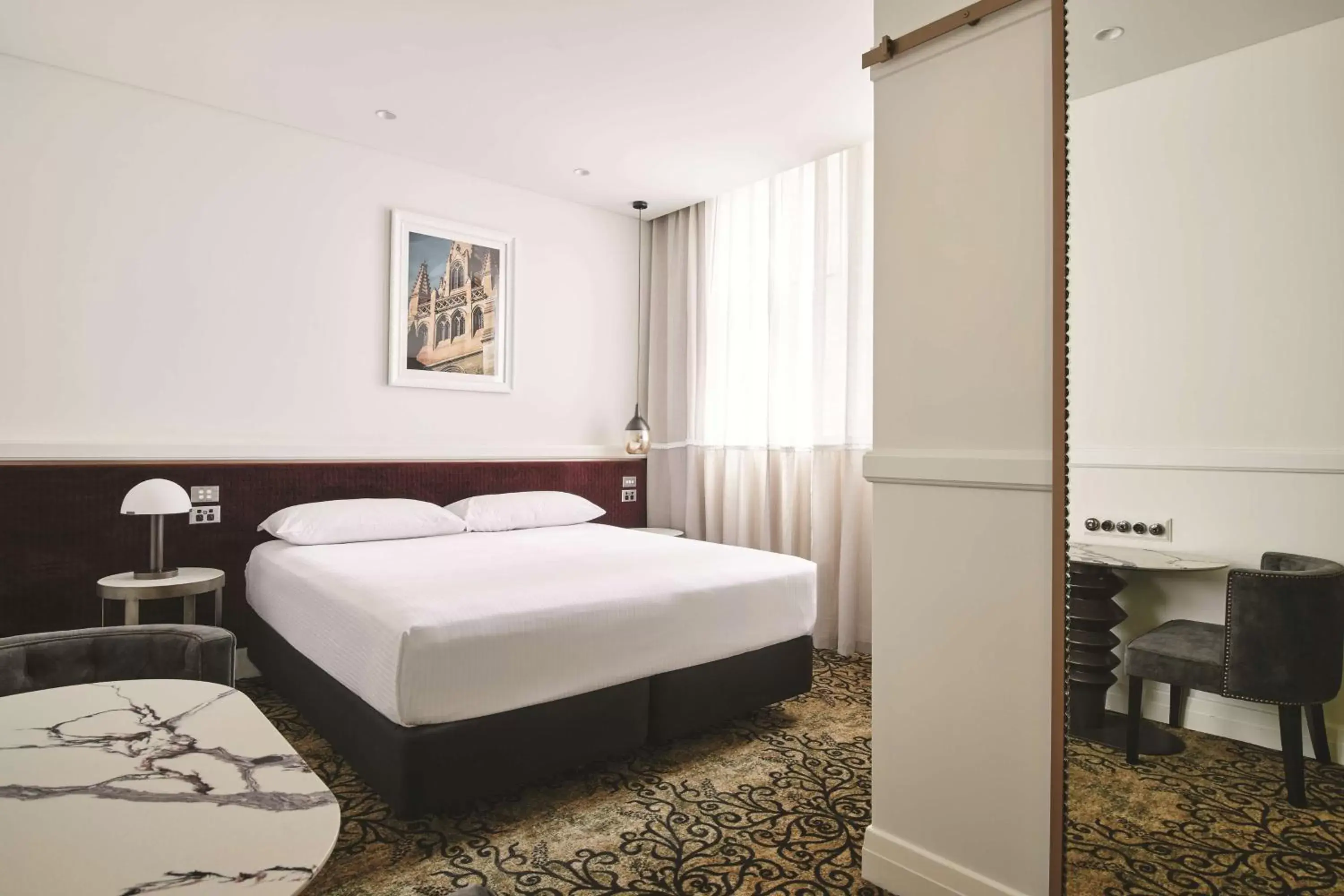 Perkins Queen in Rendezvous Hotel Melbourne Perkins Queen in Rendezvous Hotel Melbourne