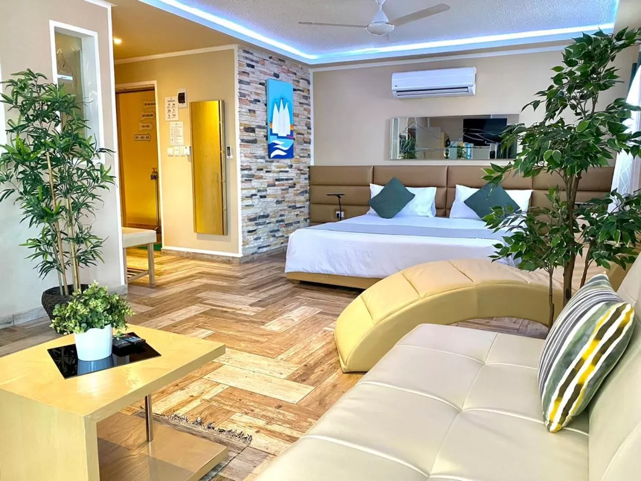 Photo of the whole room, Bed in Sosua Inn Hotel