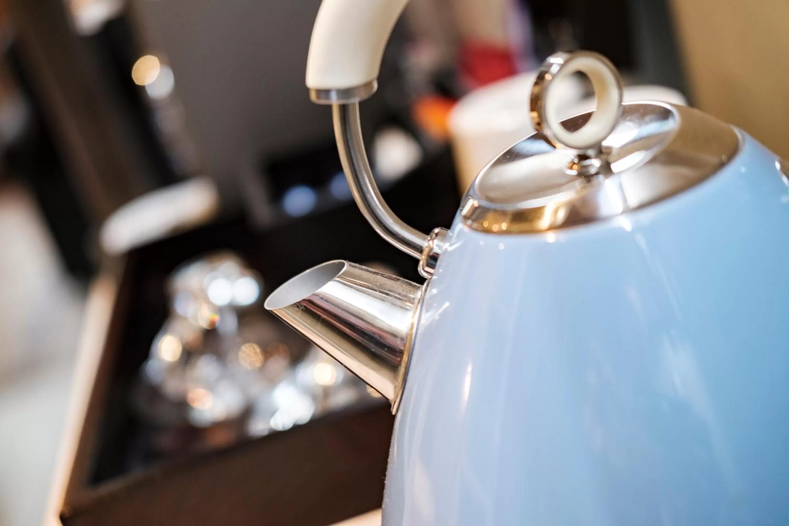 Coffee/tea facilities in The Princess Royal