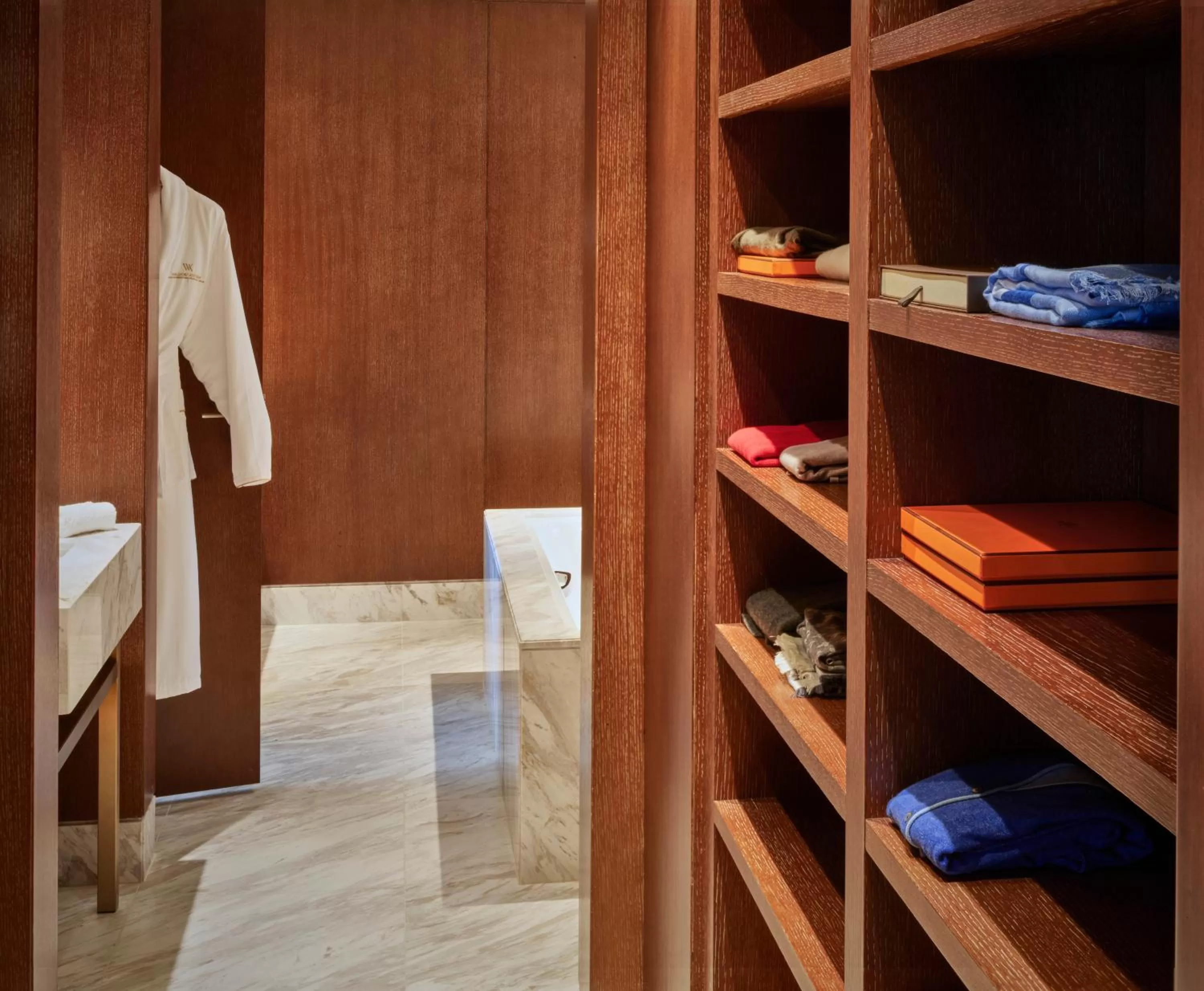 towels in Waldorf Astoria Dubai International Financial Centre