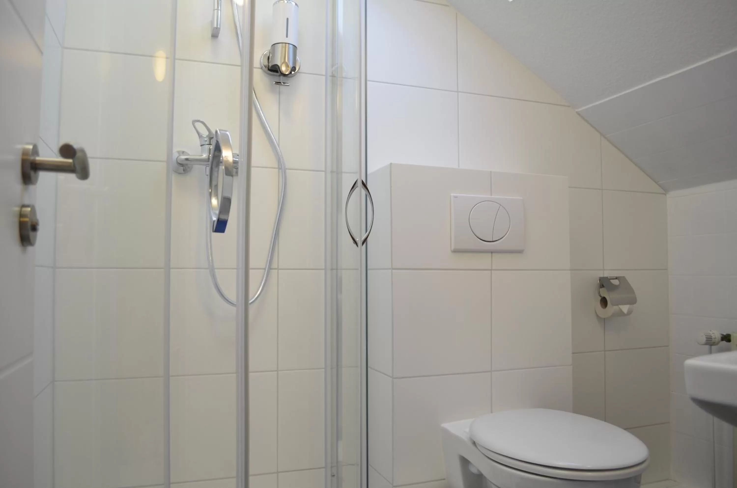 Shower, Bathroom in Hana Aparthotel