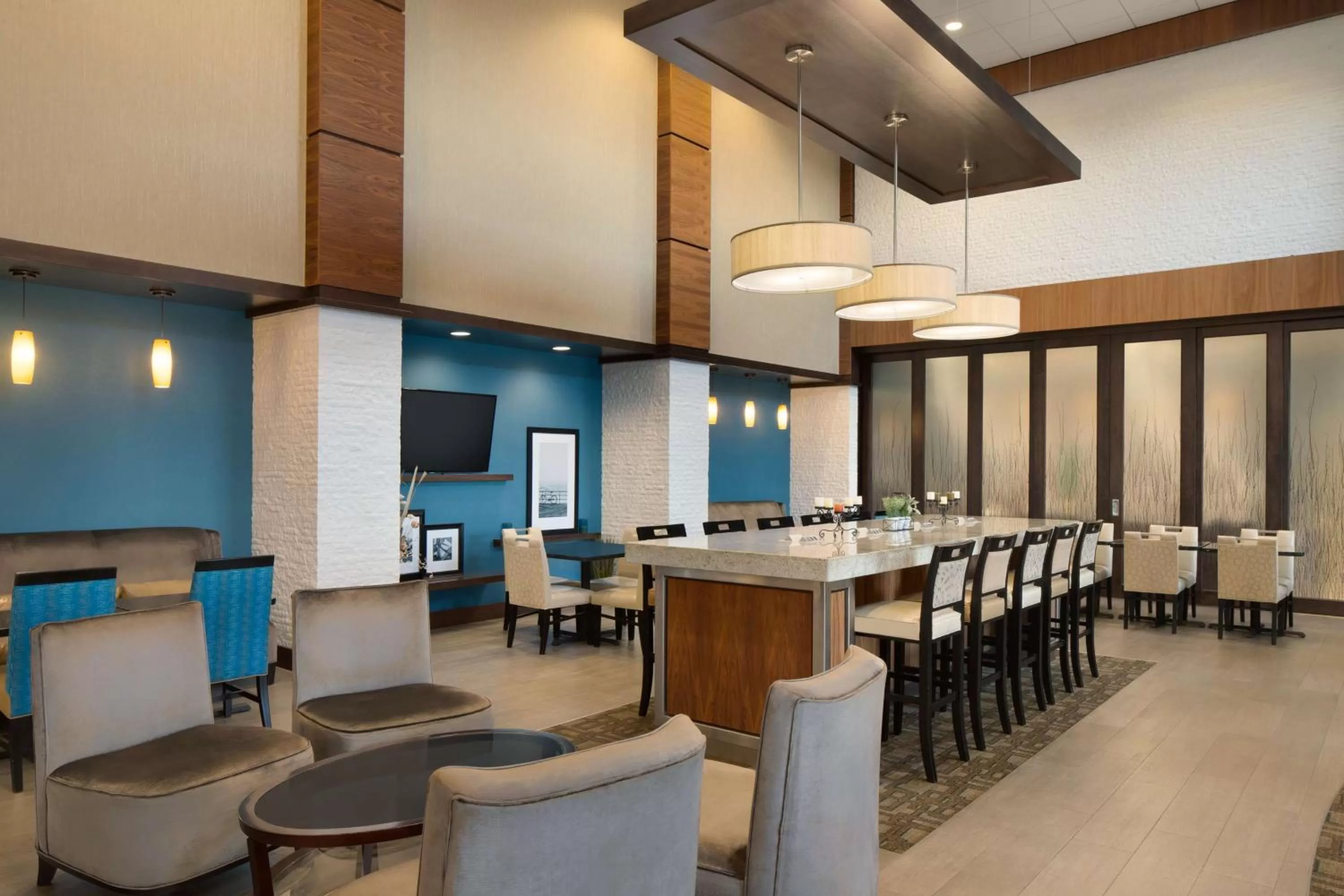 Lobby or reception in Hampton Inn & Suites Aberdeen/APG South