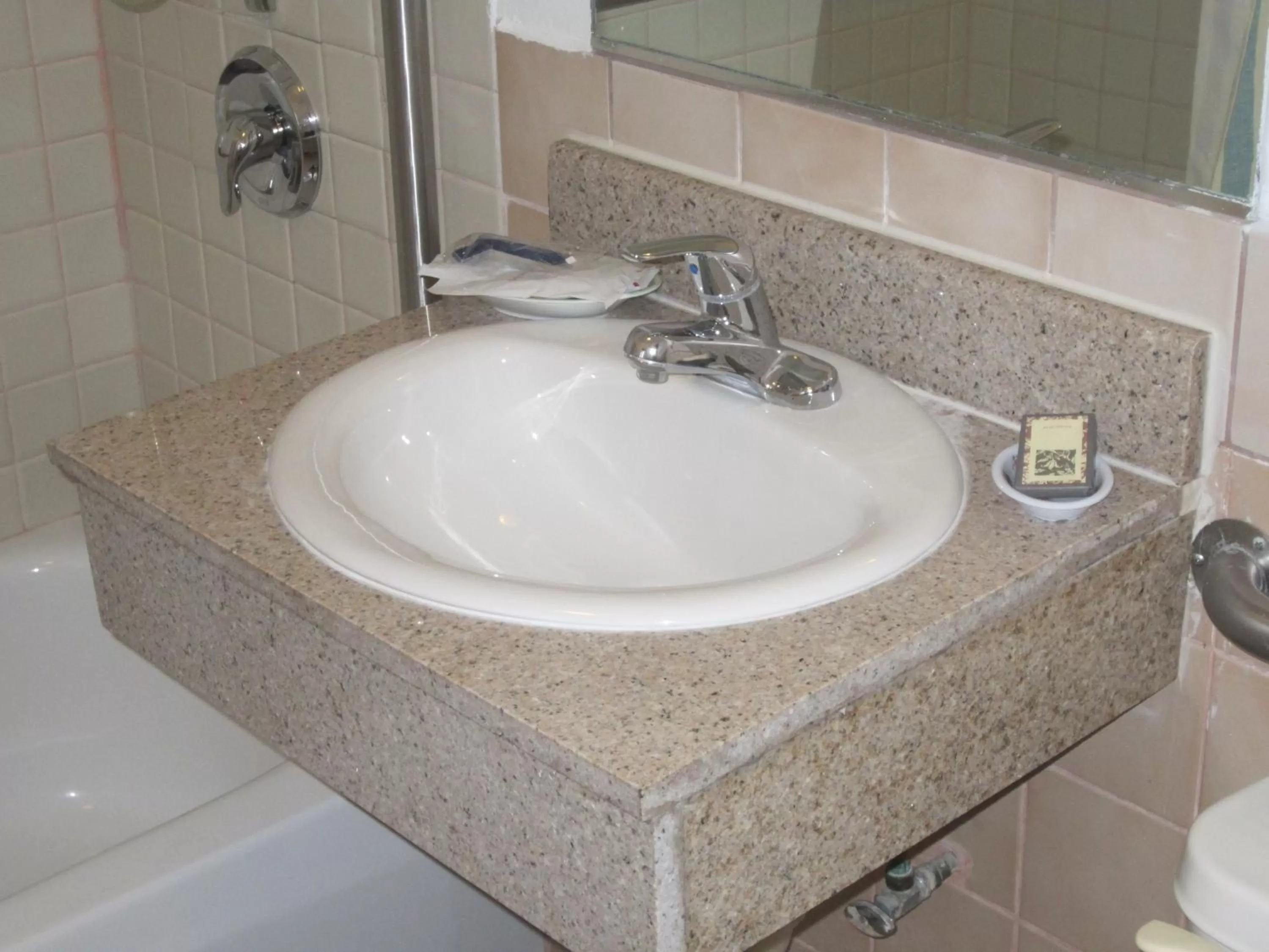 Bathroom in Apache Inn