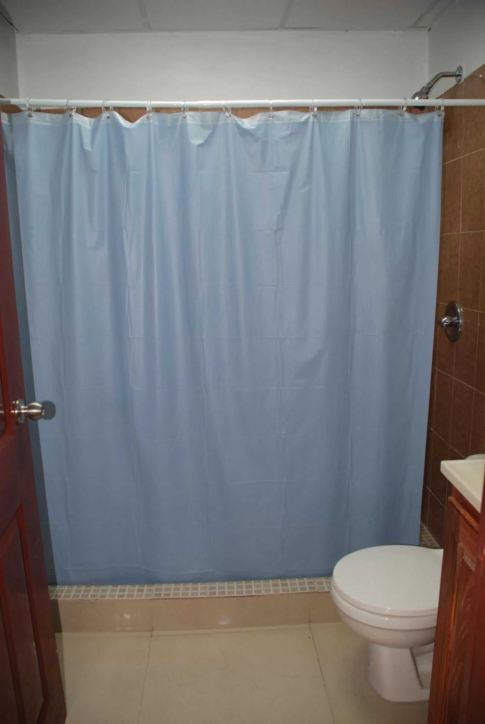 Bathroom in Hotel Coastalbay 2 & Golf Cart Rental