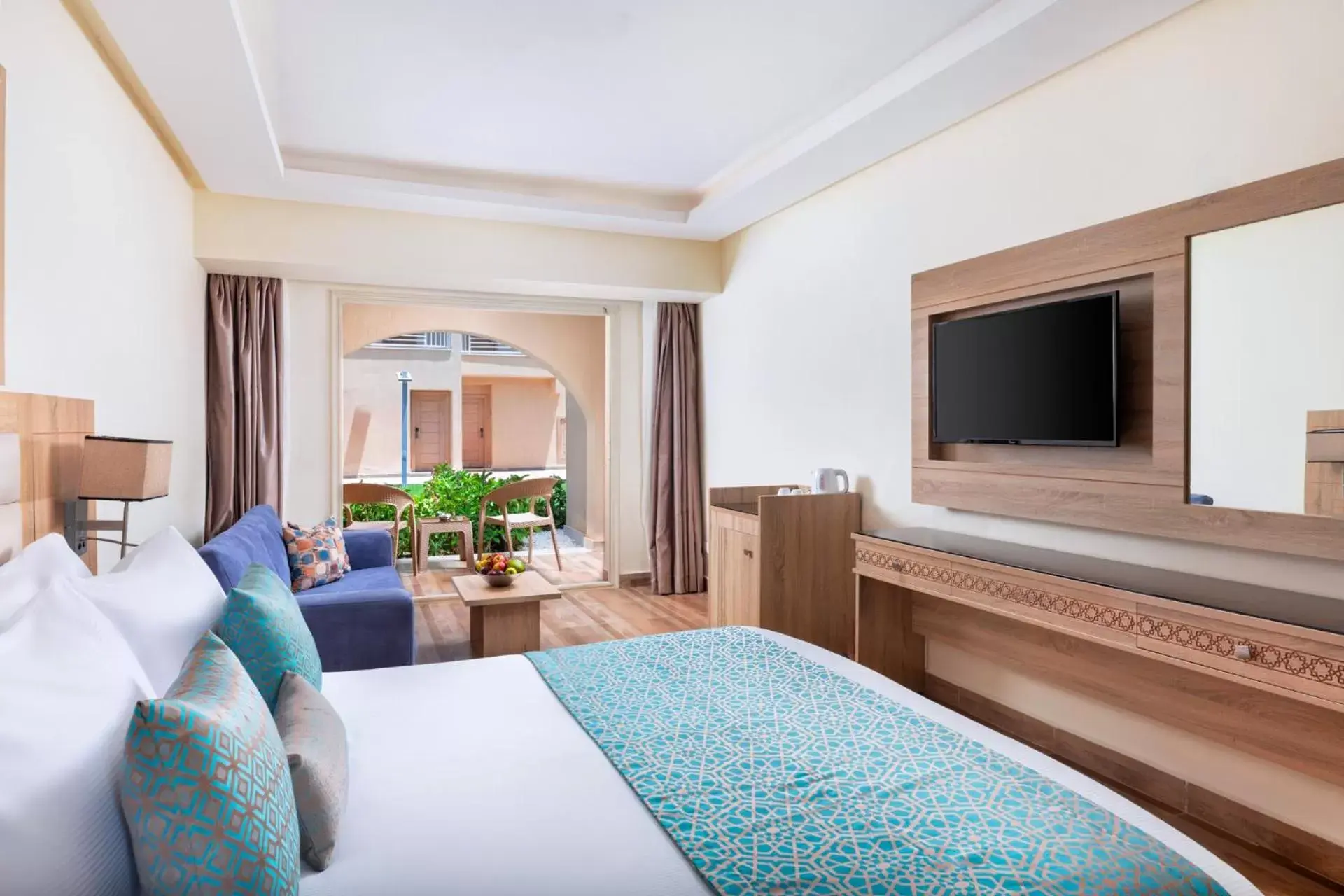 Honeymoon Room in Beach Albatros Aqua Park - Hurghada Honeymoon Room in Beach Albatros Aqua Park - Hurghada