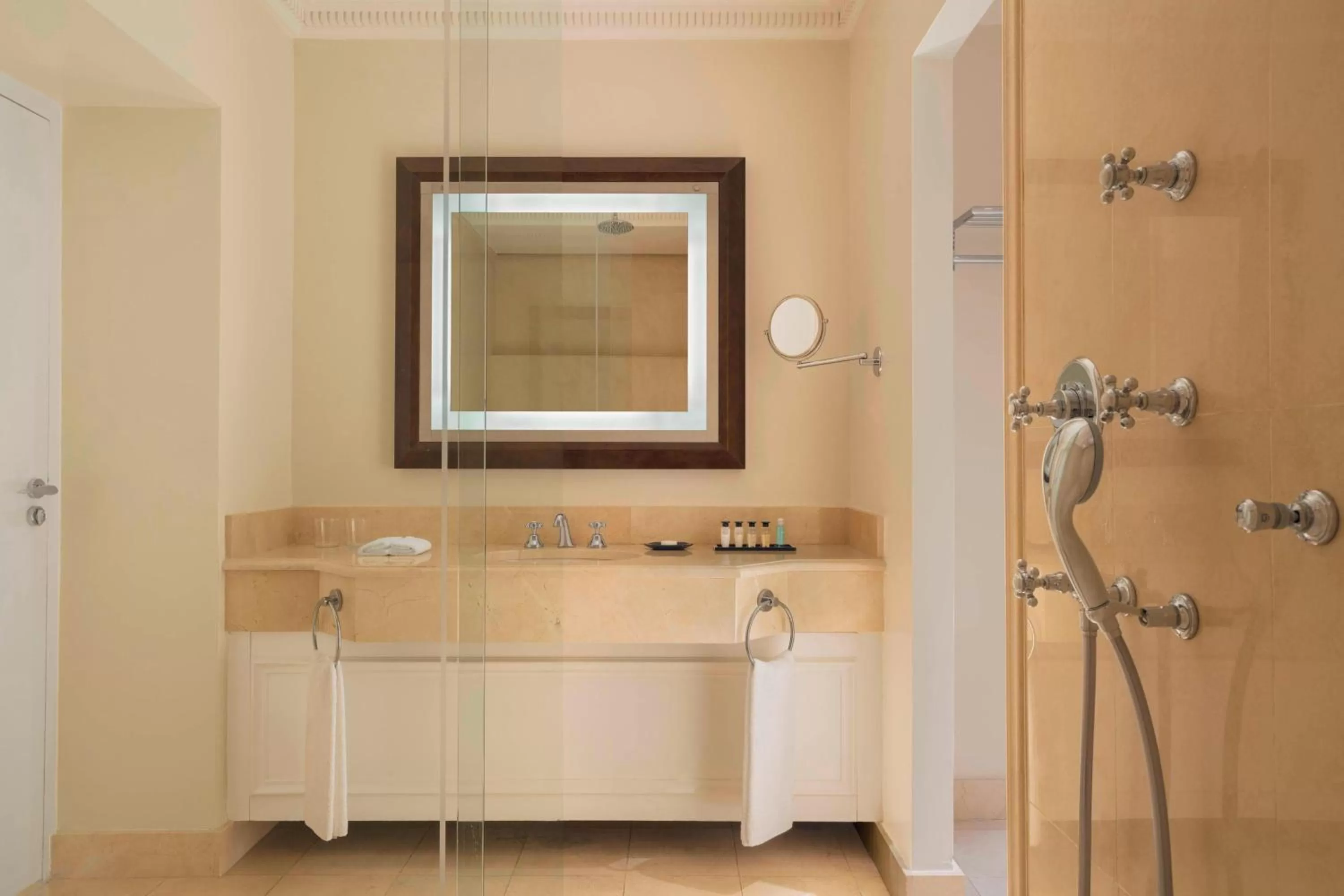 Bathroom in The Westin Paris - Vendôme