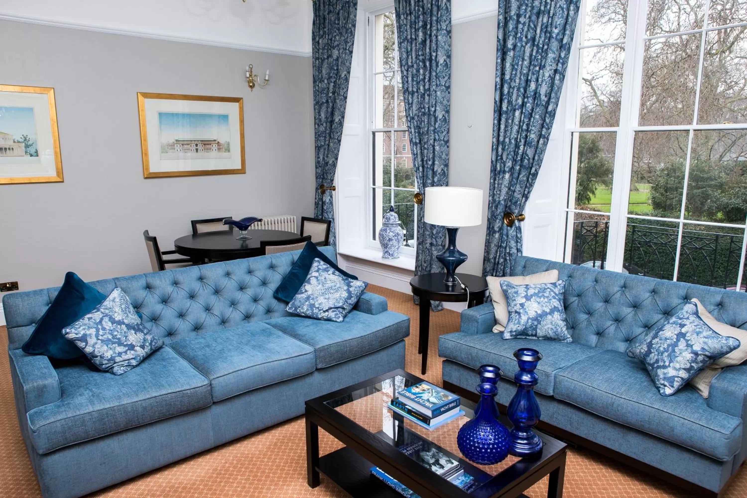 Living room in The Goodenough Hotel London