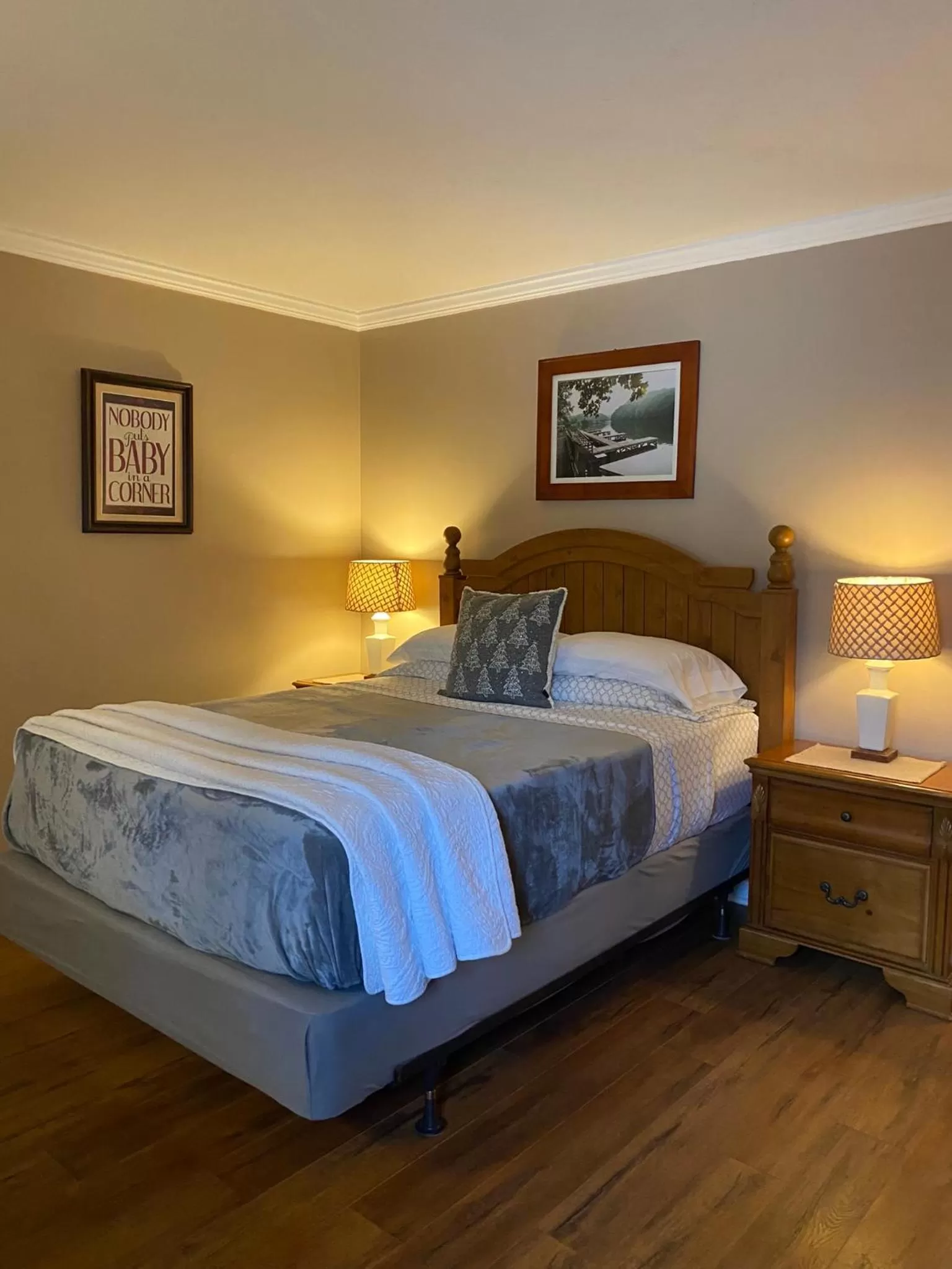 Bed in Grafton Lodge