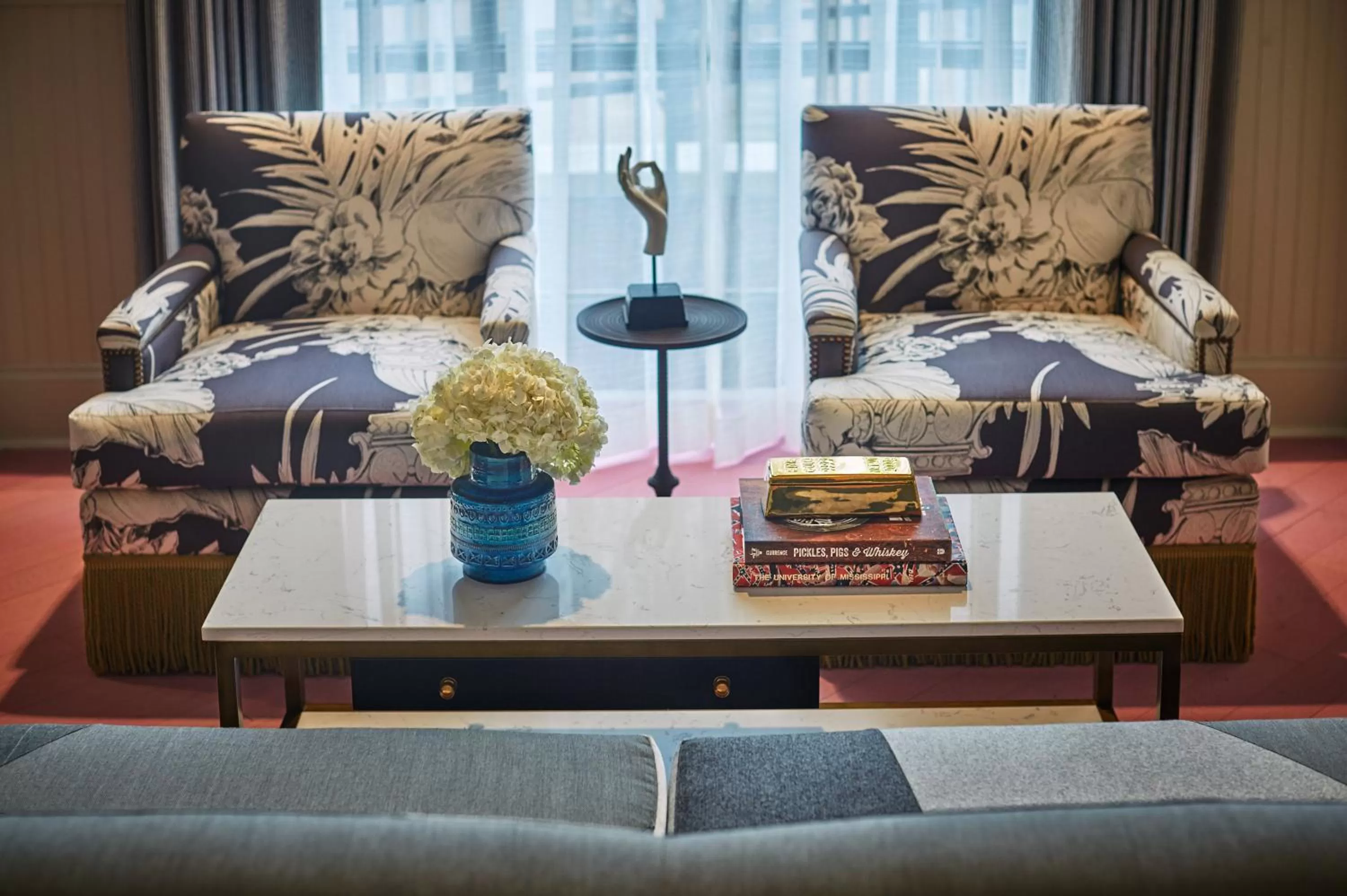 Seating area in Graduate by Hilton Oxford