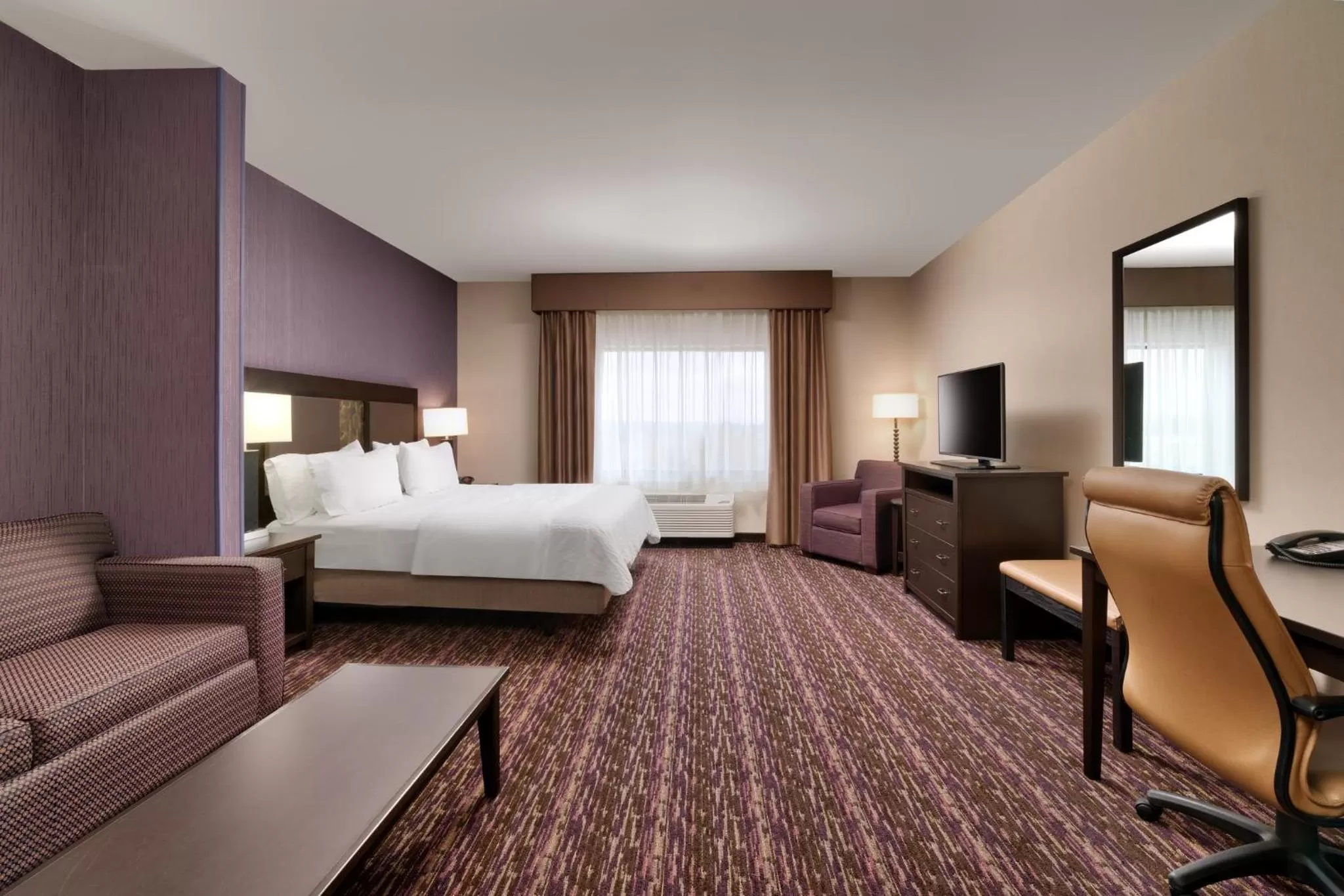 Photo of the whole room, Bed in Holiday Inn Express Hotel & Suites Billings by IHG