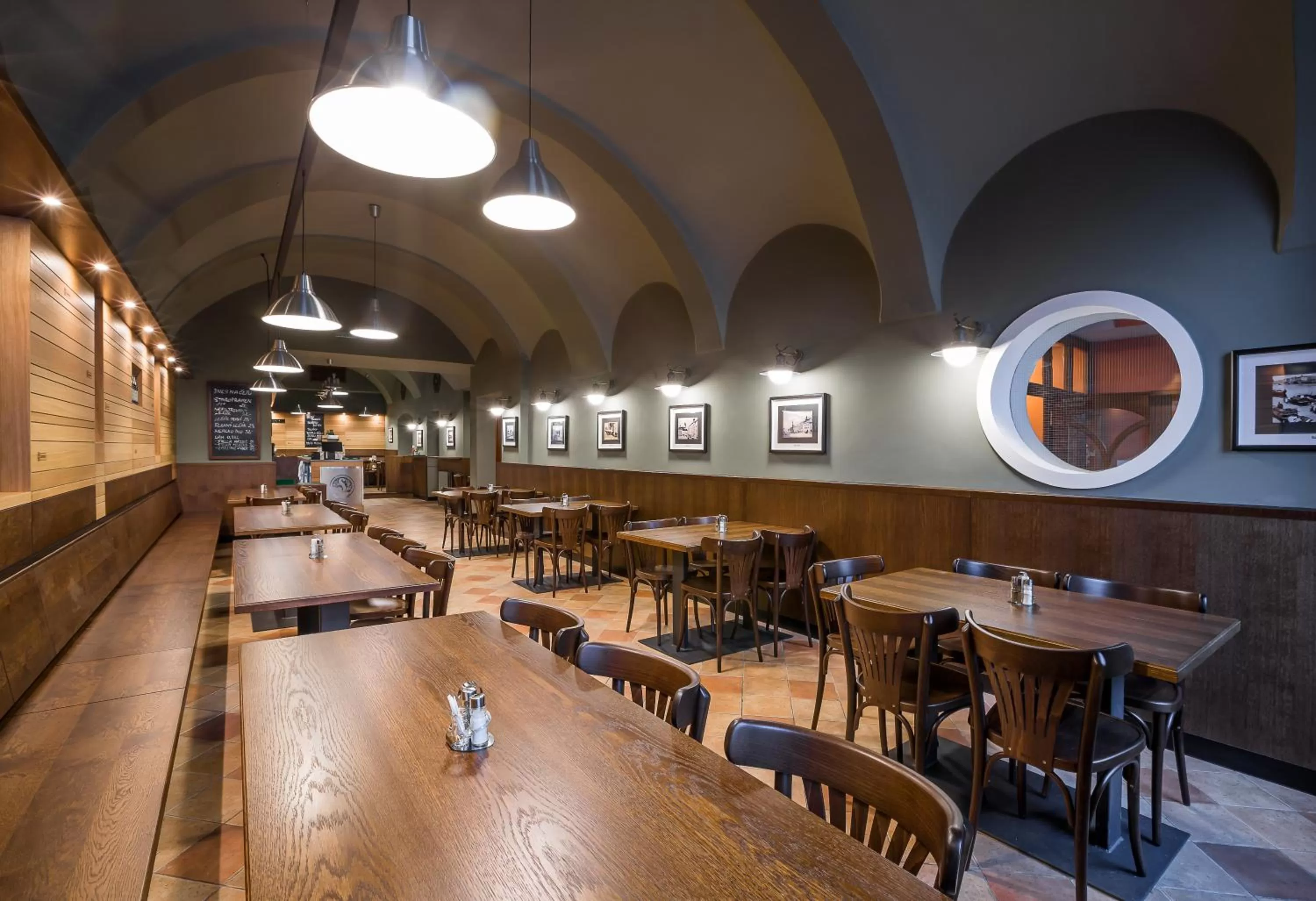 Restaurant/places to eat in Hotel Concertino Zlatá Husa