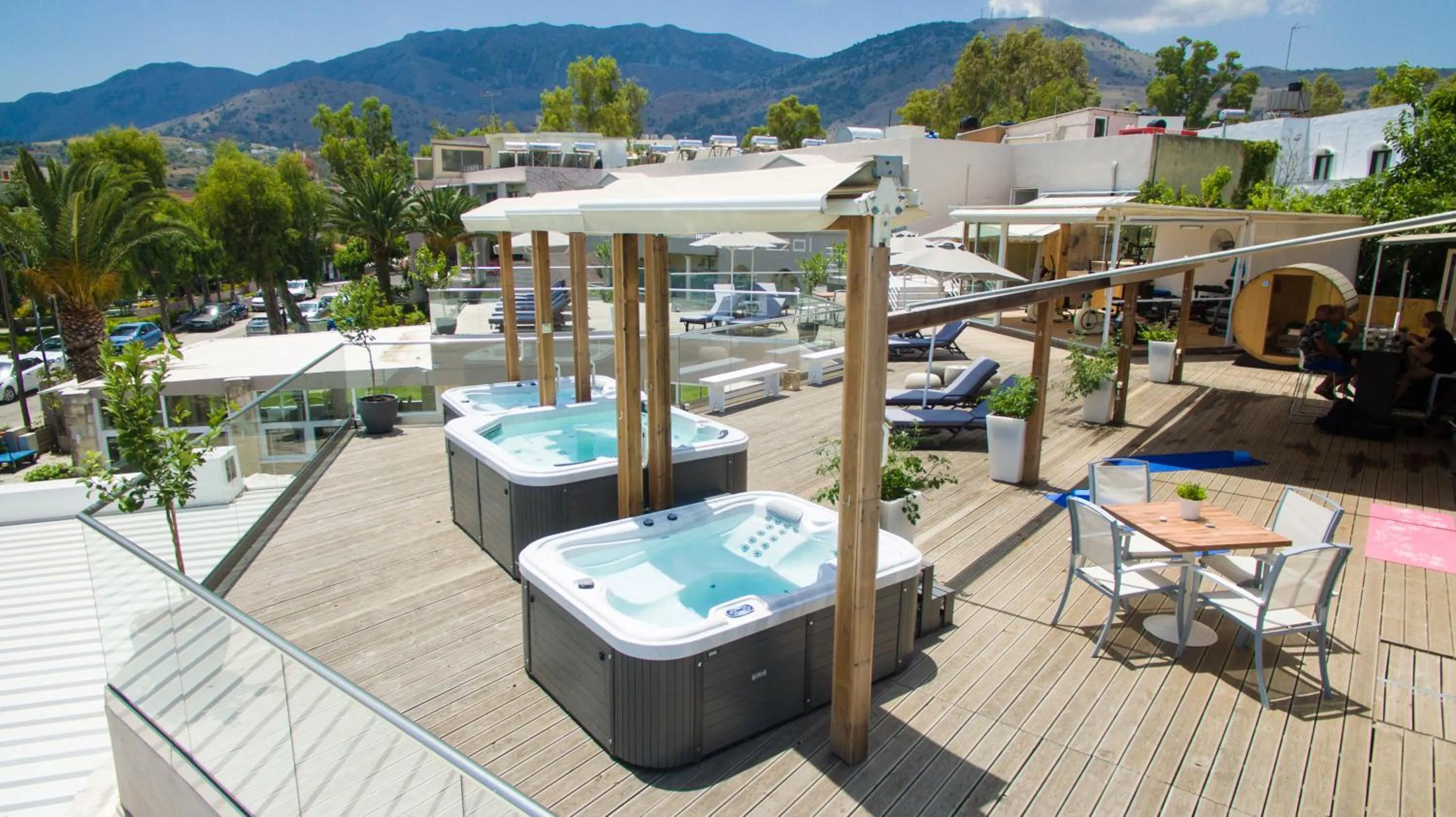 Hot Tub in Georgioupolis Beach Hotel