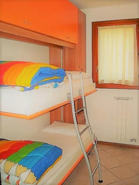 Bunk Bed in Villaggio dei Fiori Apart- Hotel 3 Stars - Family Resort