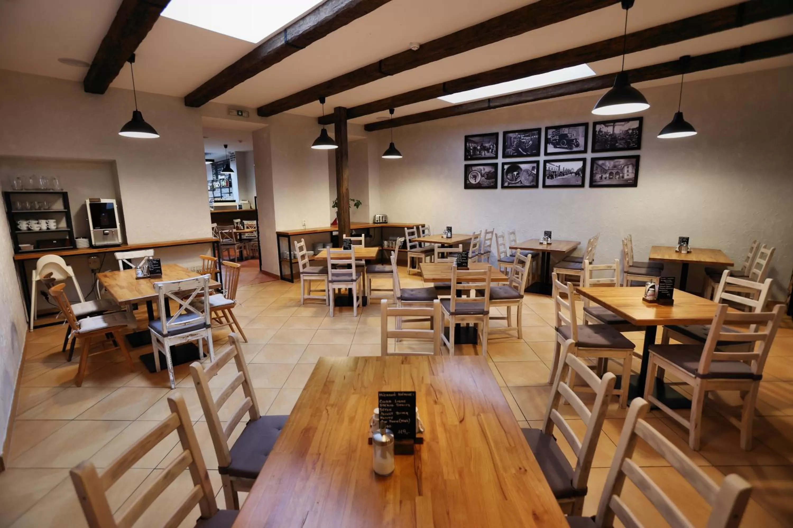 Restaurant/places to eat in Romania