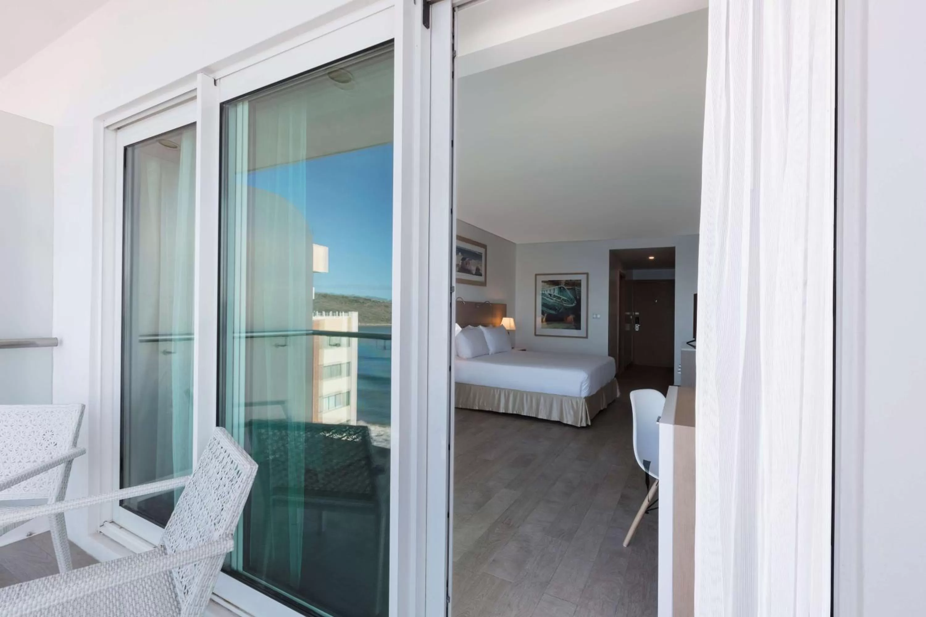 Bed in DoubleTree by Hilton Mazatlan, SIN