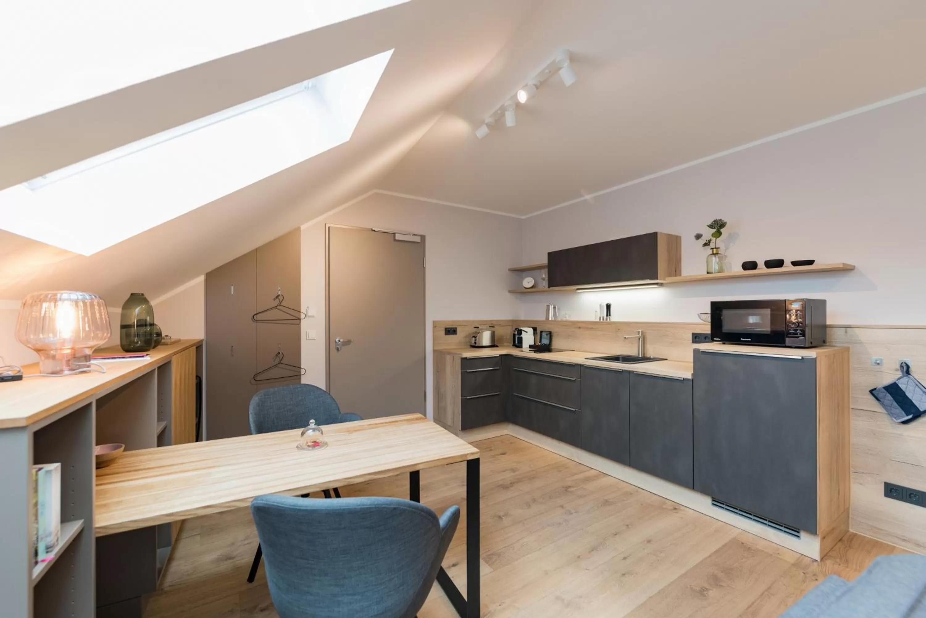 Kitchen or kitchenette, Kitchen/Kitchenette in Suites MITTE - Aparthotel