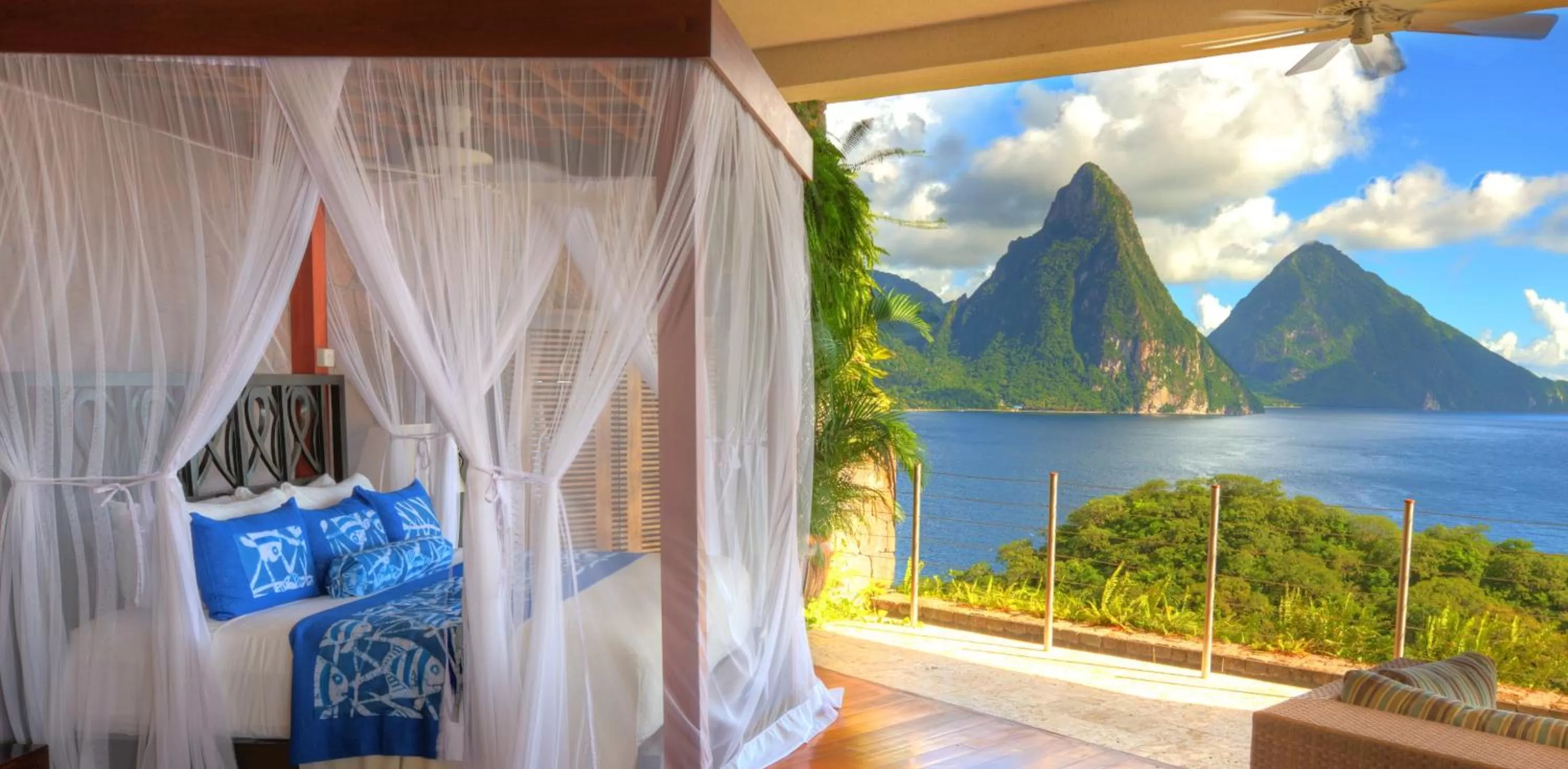 Bed in Jade Mountain