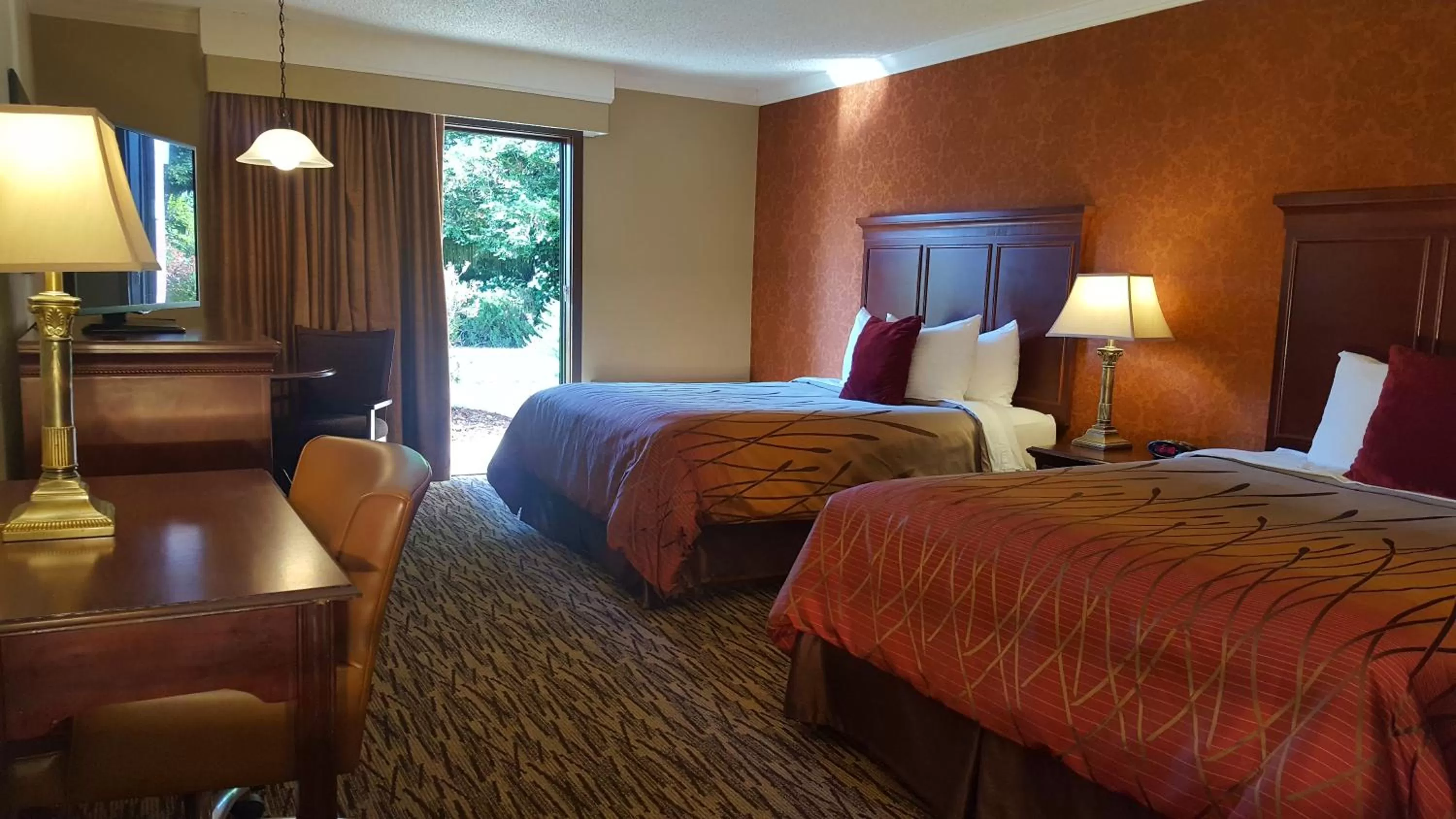 Bedroom, Bed in Best Western Plus Humboldt House Inn