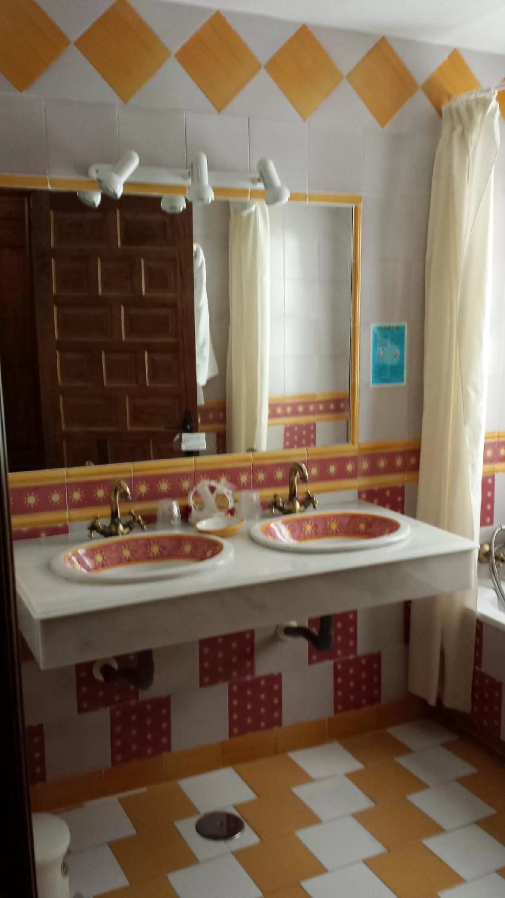 Decorative detail, Bathroom in Hotel Rural Casares