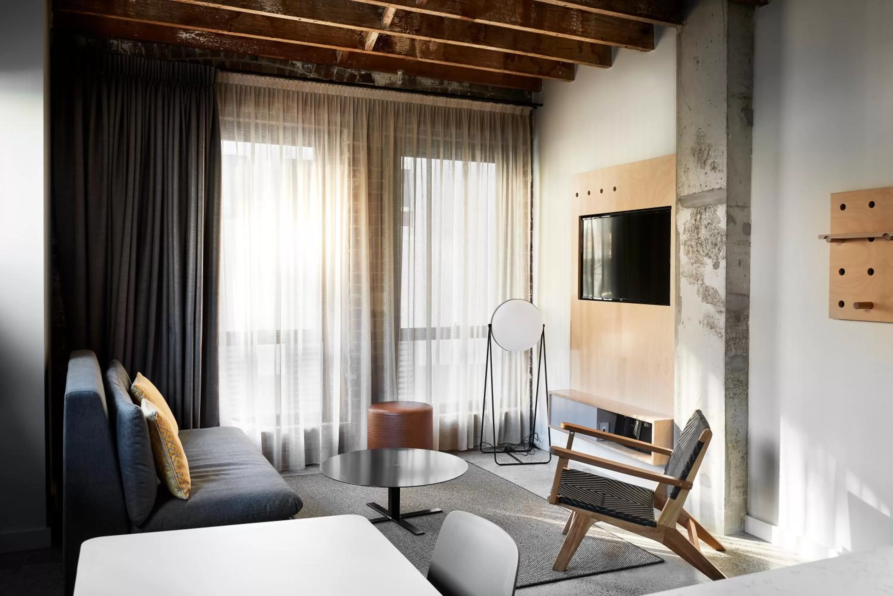 TV and multimedia, Bed in Veriu Broadway