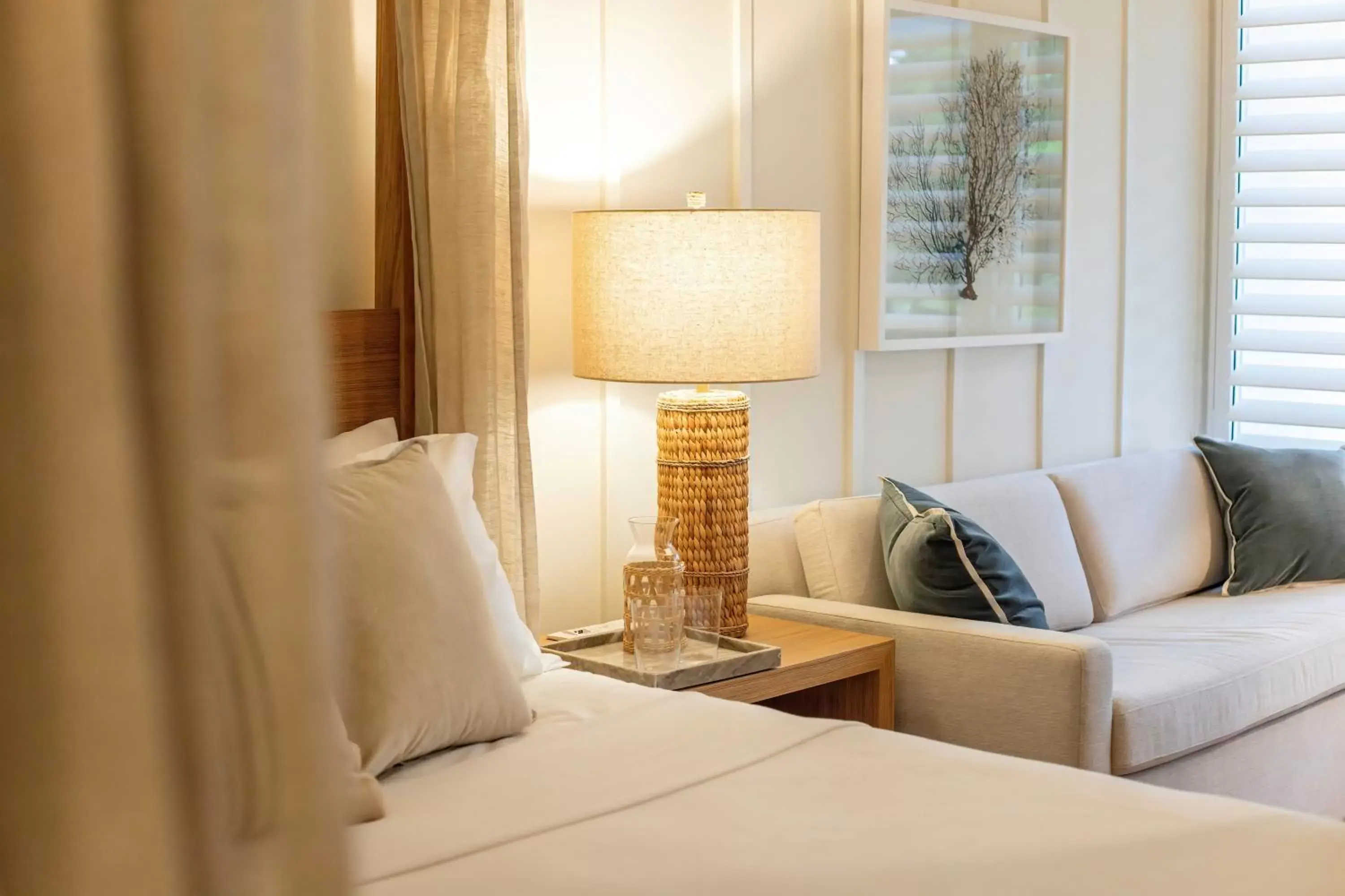 Ocean View Queen ADA in Islander Resort Ocean View Queen ADA in Islander Resort