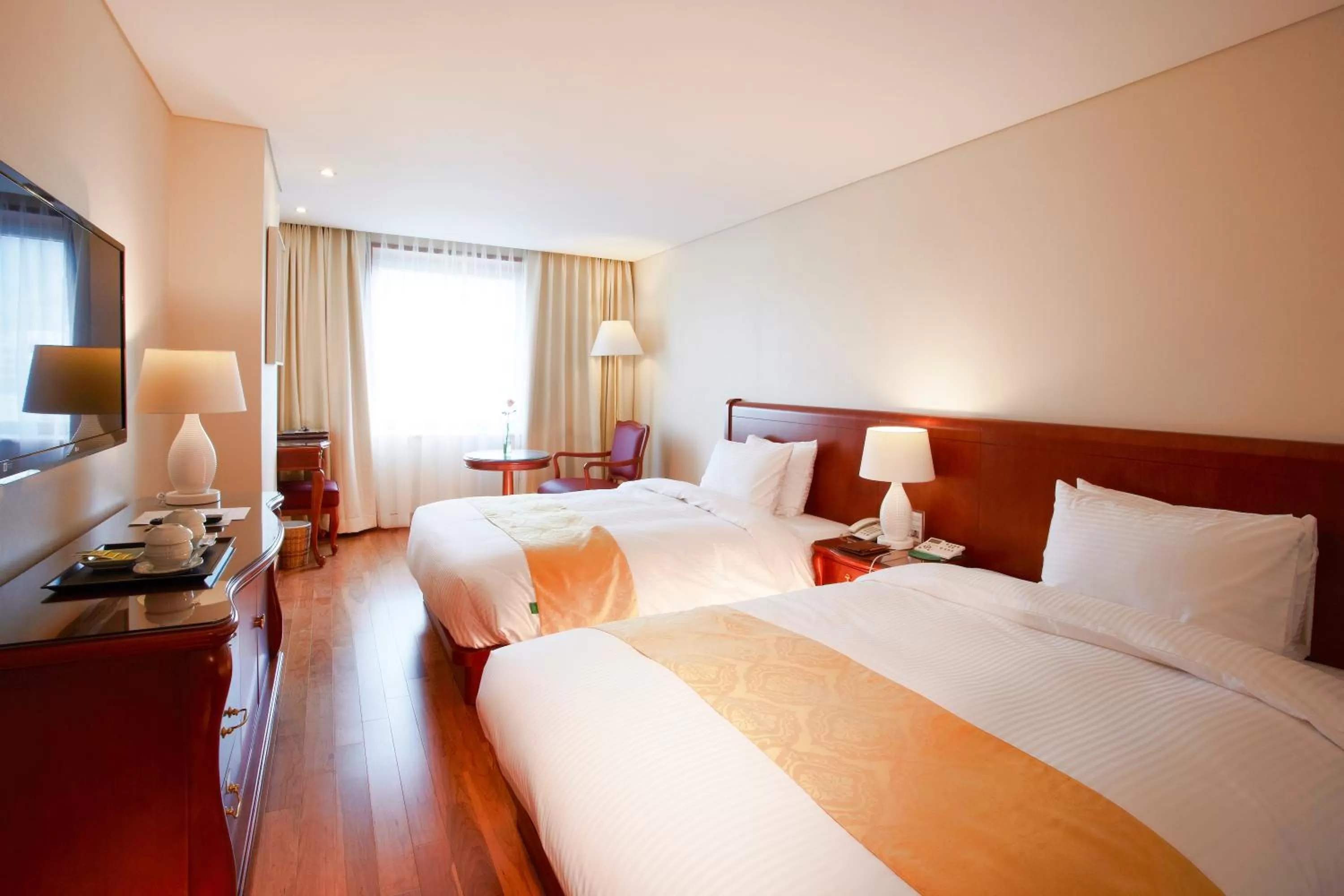 Photo of the whole room, Bed in Sejong Hotel Seoul Myeongdong