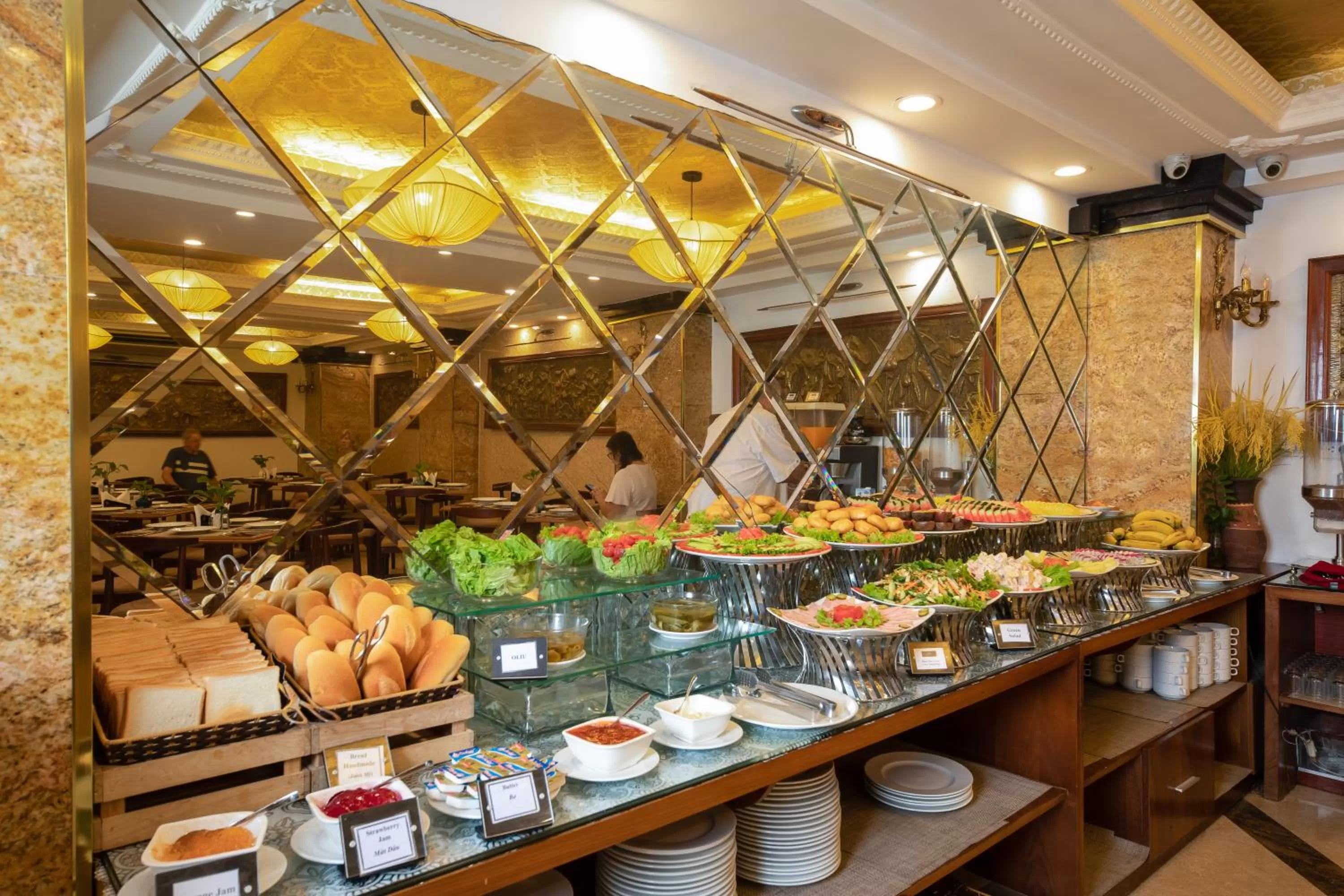 Breakfast in Babylon Grand Hotel & Spa