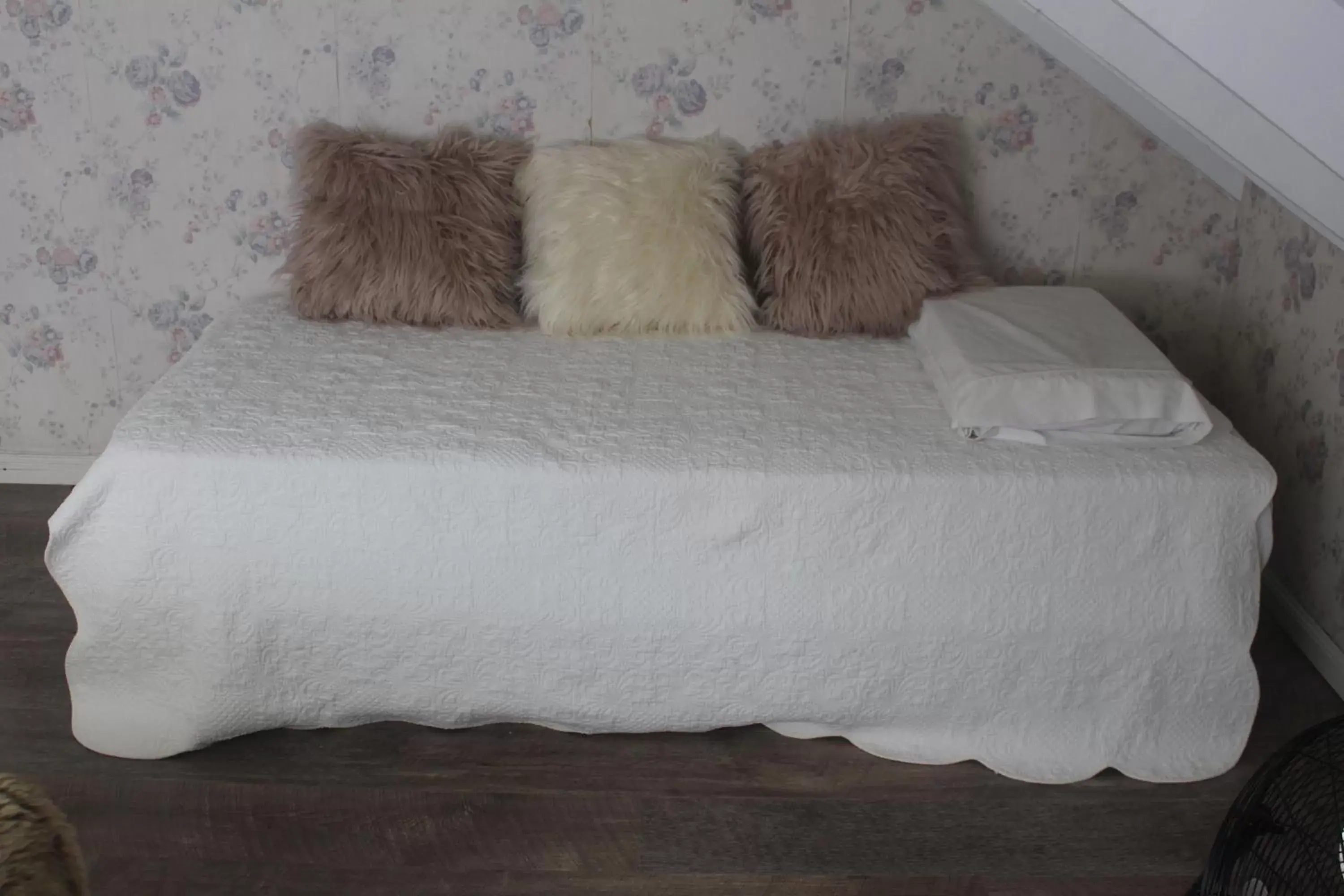 Budget Double Room in Hotel Casa Madero Budget Double Room in Hotel Casa Madero